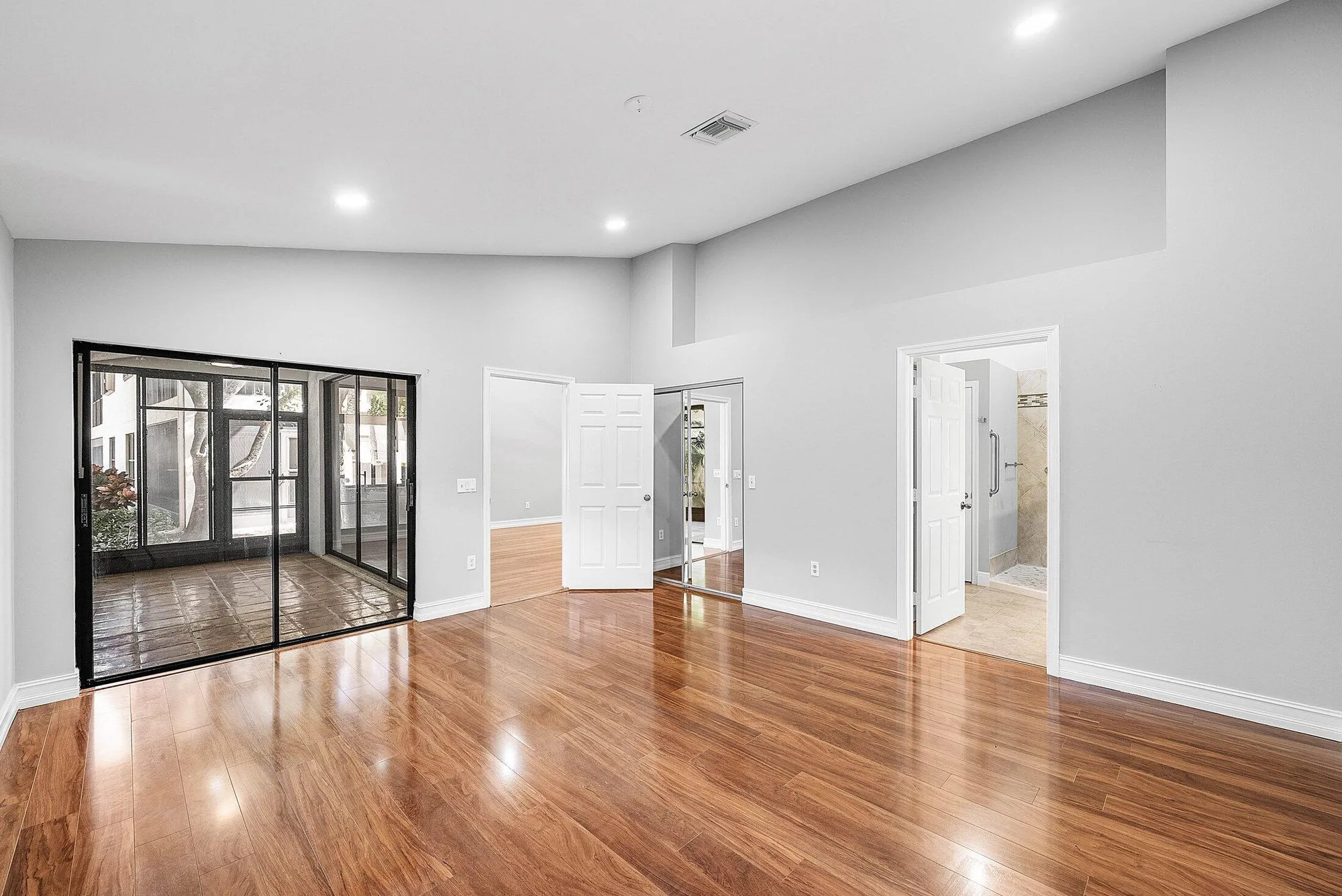 Property Slideshow image 26 of 52 | 10071 53rd way 1302, Boynton Beach, FL, 33437