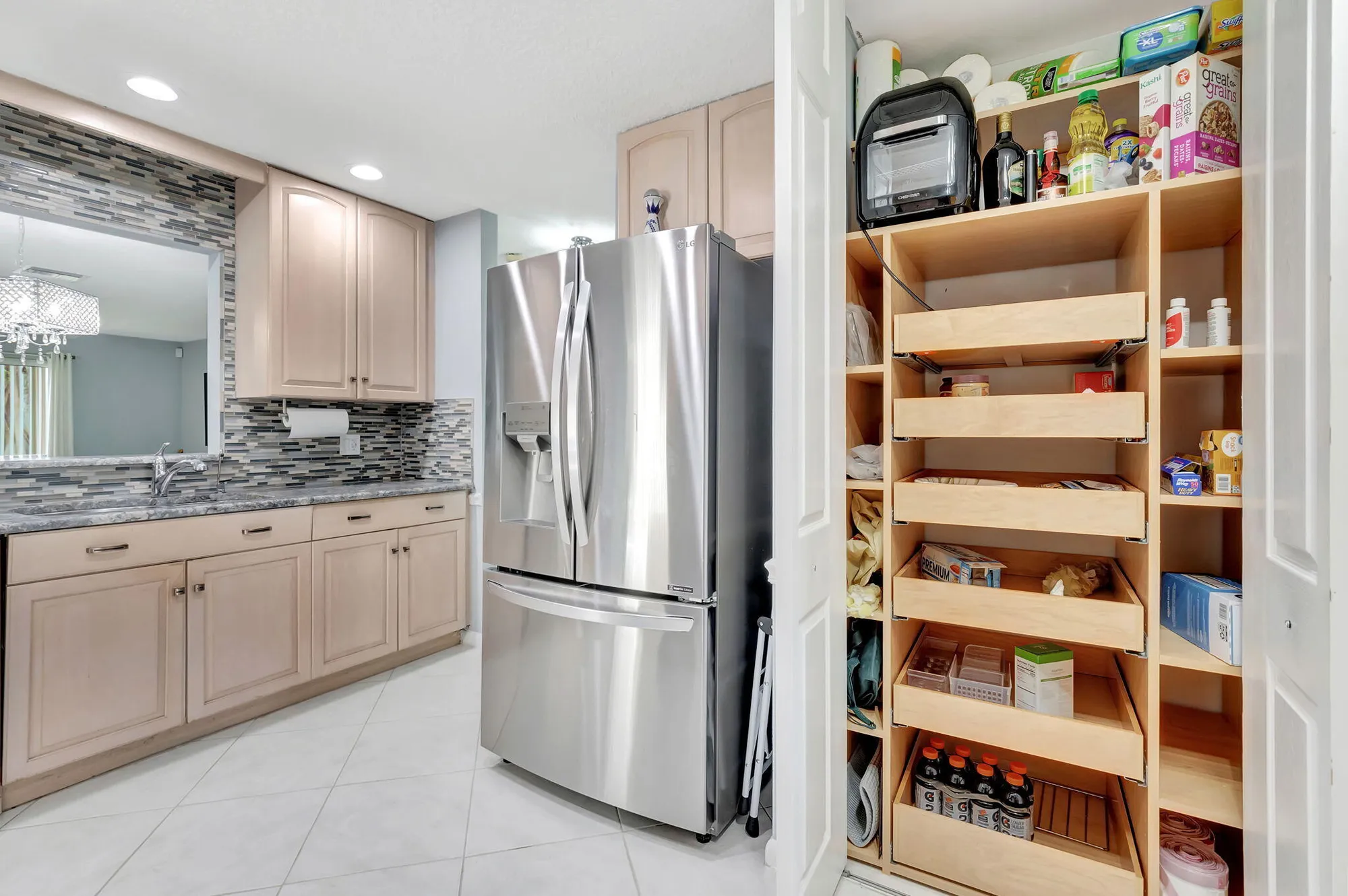 Property Slideshow image 11 of 32 | 14712 bonaire blvd, Delray Beach, FL, 33446