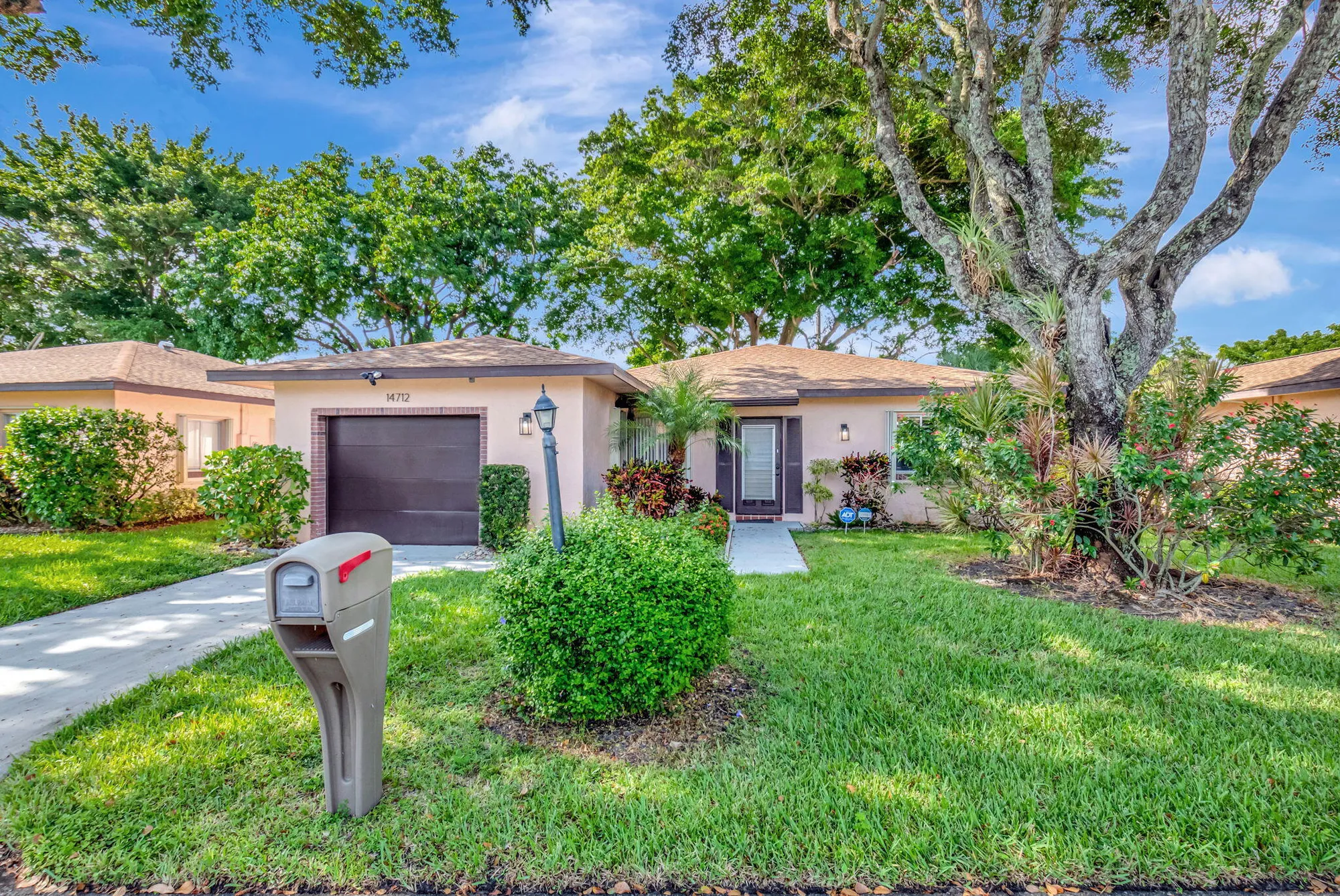 Property Slideshow image 29 of 32 | 14712 bonaire blvd, Delray Beach, FL, 33446