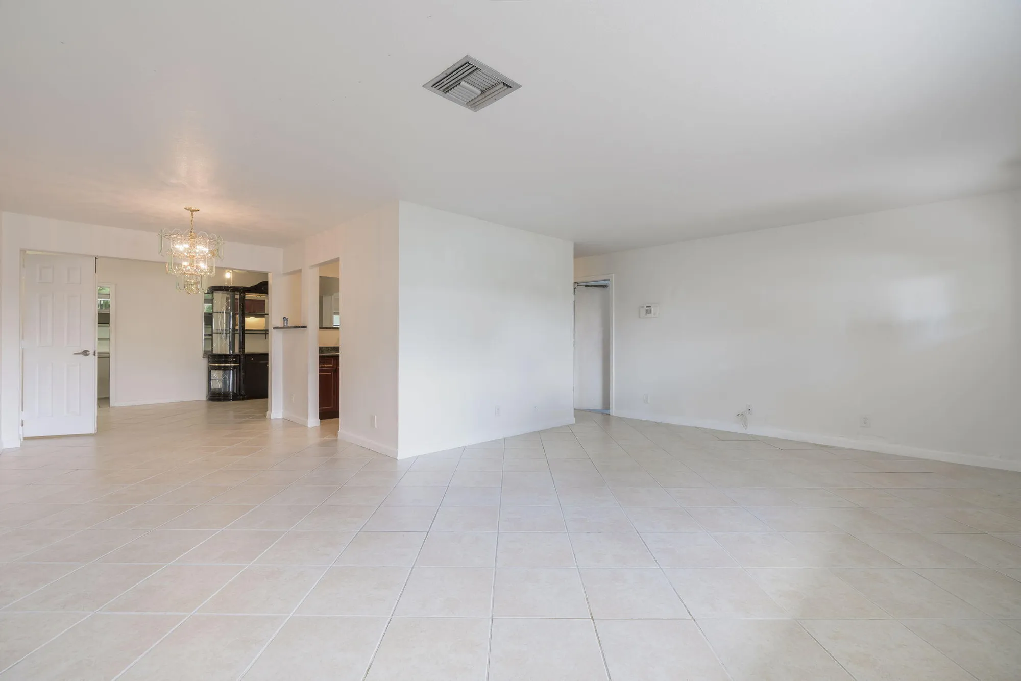 Property Slideshow image 12 of 75 | 1141 nw 90th way, Plantation, FL, 33322