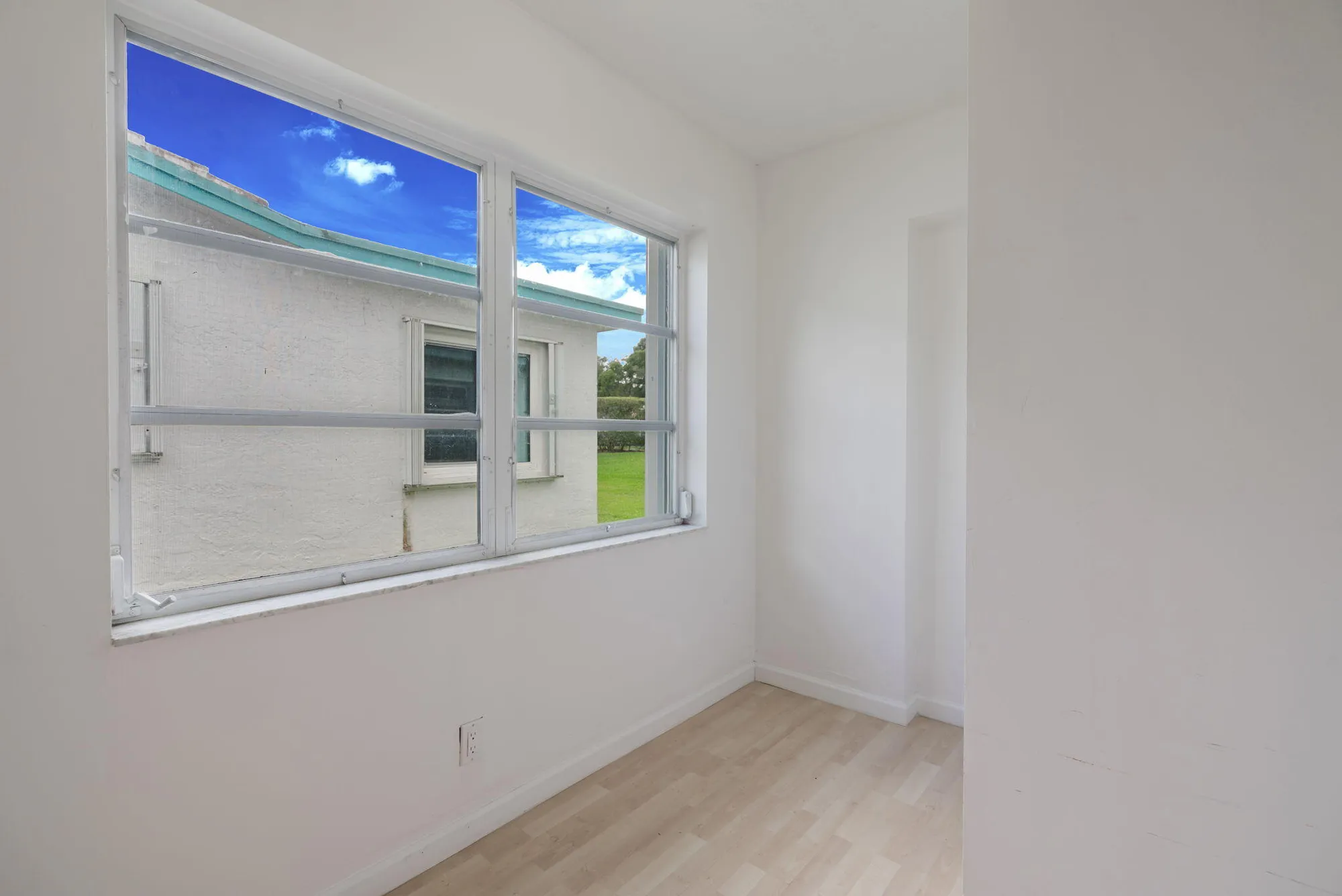 Property Slideshow image 23 of 75 | 1141 nw 90th way, Plantation, FL, 33322