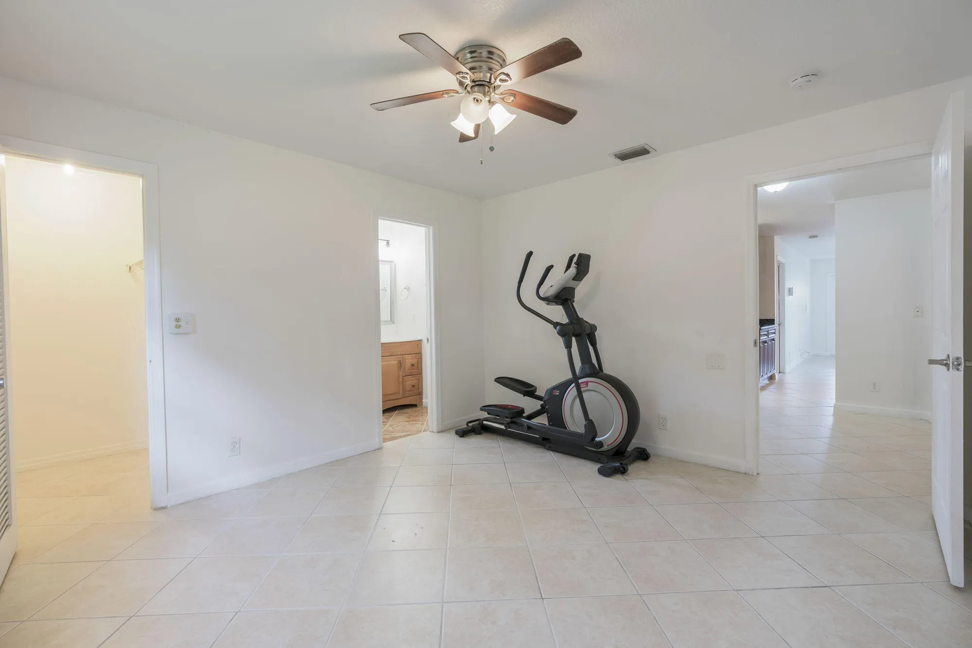 Property Slideshow image 45 of 75 | 1141 nw 90th way, Plantation, FL, 33322