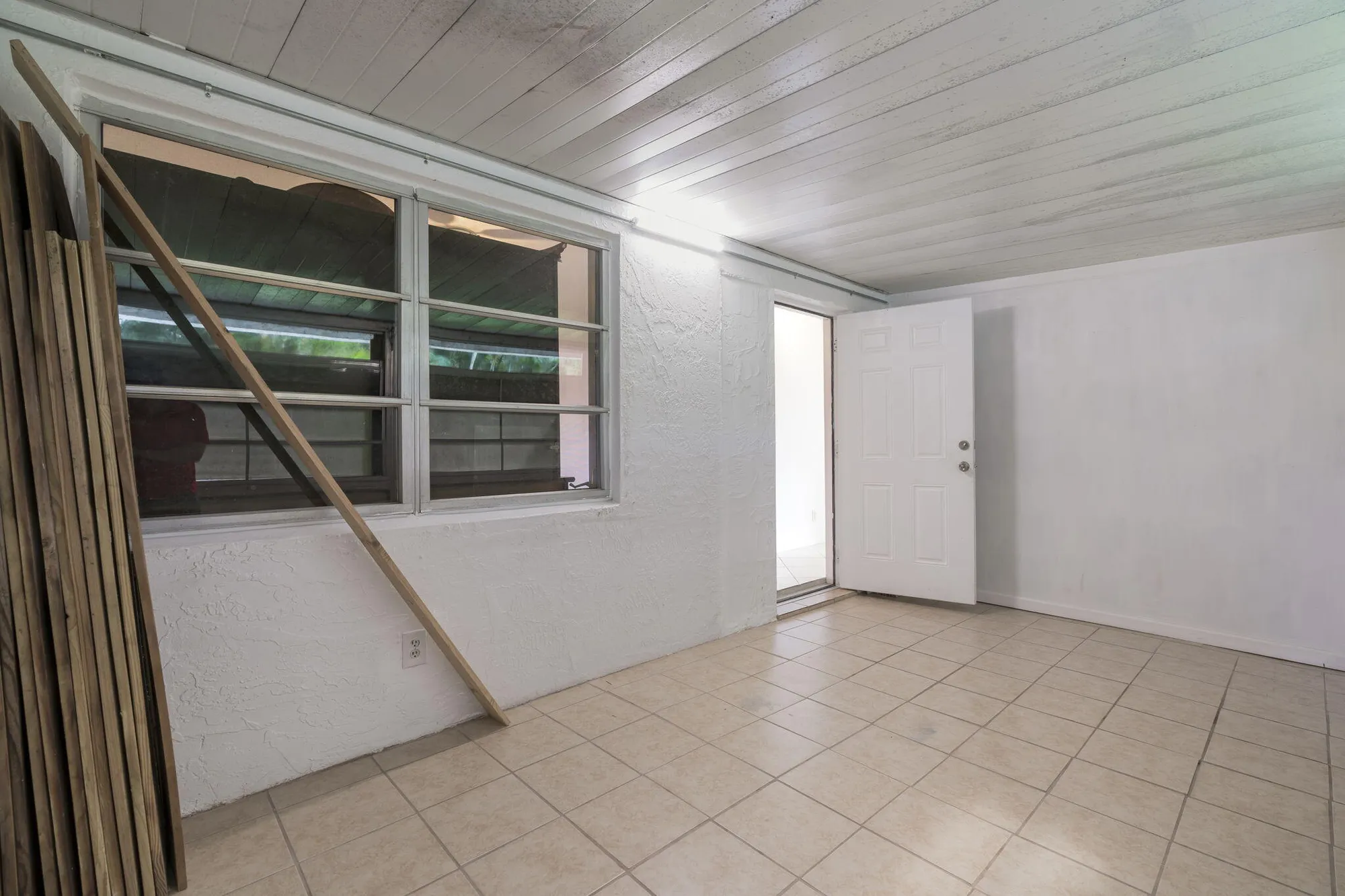 Property Slideshow image 50 of 75 | 1141 nw 90th way, Plantation, FL, 33322