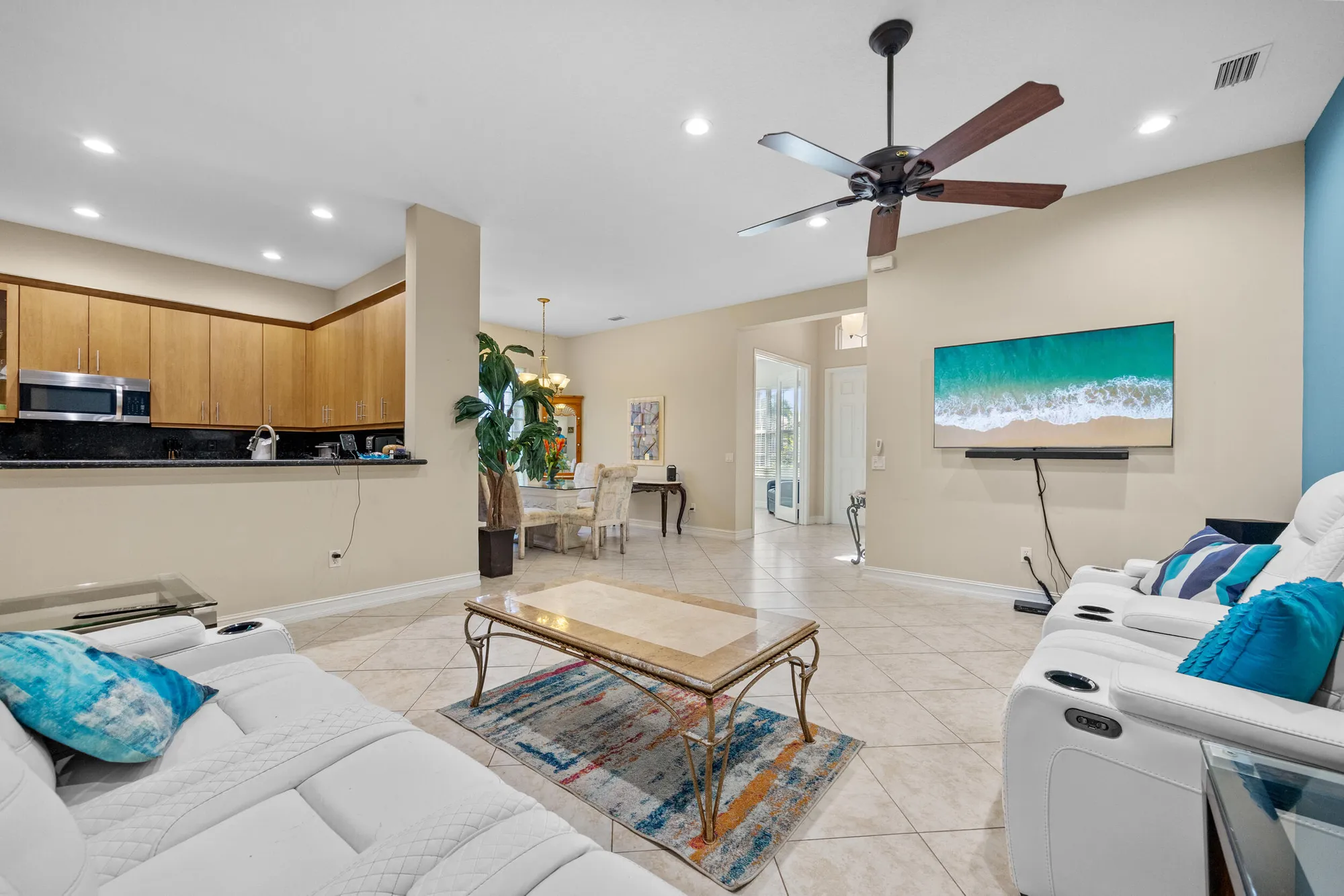Property Slideshow image 8 of 38 | 10681 richfield way, Boynton Beach, FL, 33437