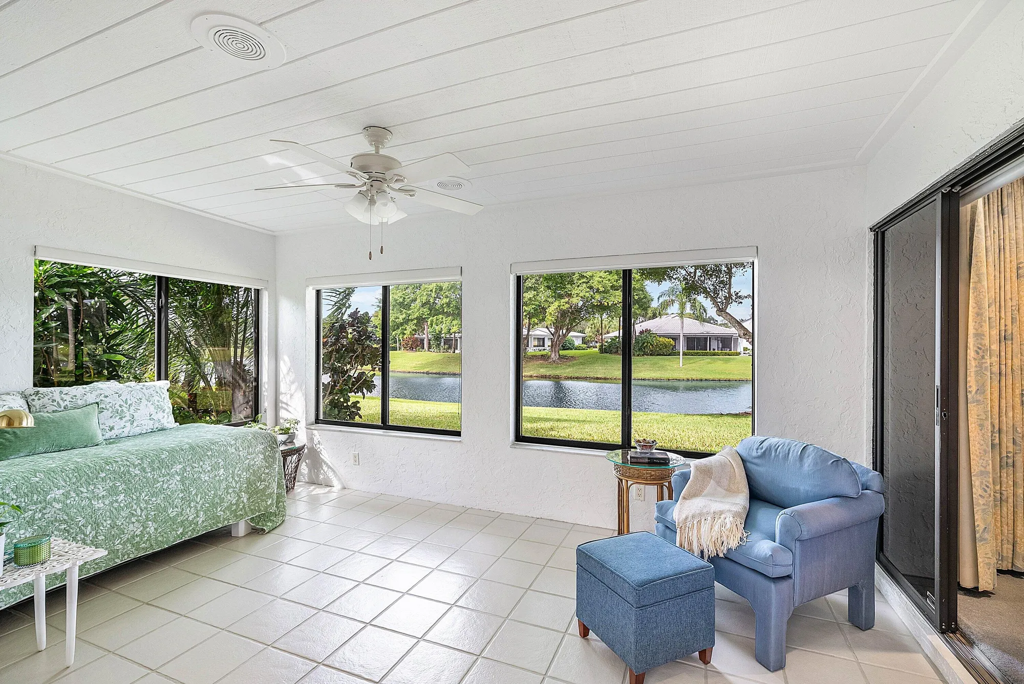 Property Slideshow image 10 of 68 | 14 brentwood dr, Boynton Beach, FL, 33436