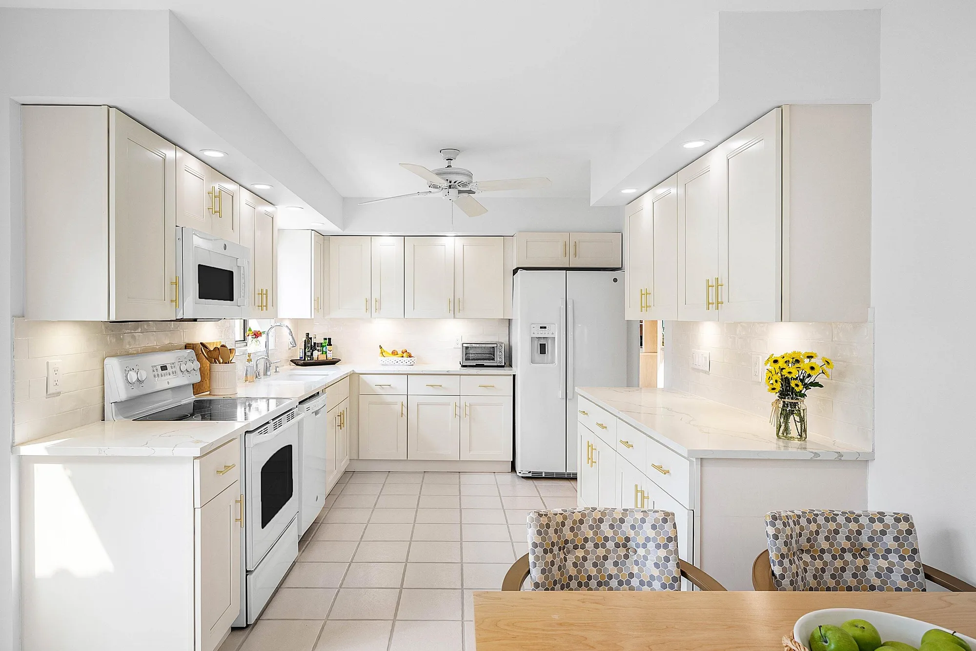 Property Slideshow image 17 of 68 | 14 brentwood dr, Boynton Beach, FL, 33436