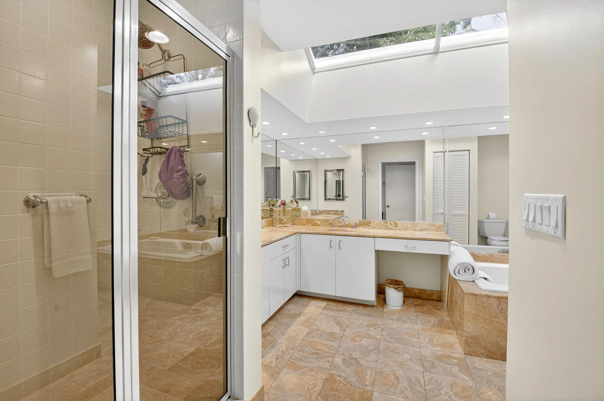 Property Slideshow image 46 of 92 | 54 bristol dr, Boynton Beach, FL, 33436