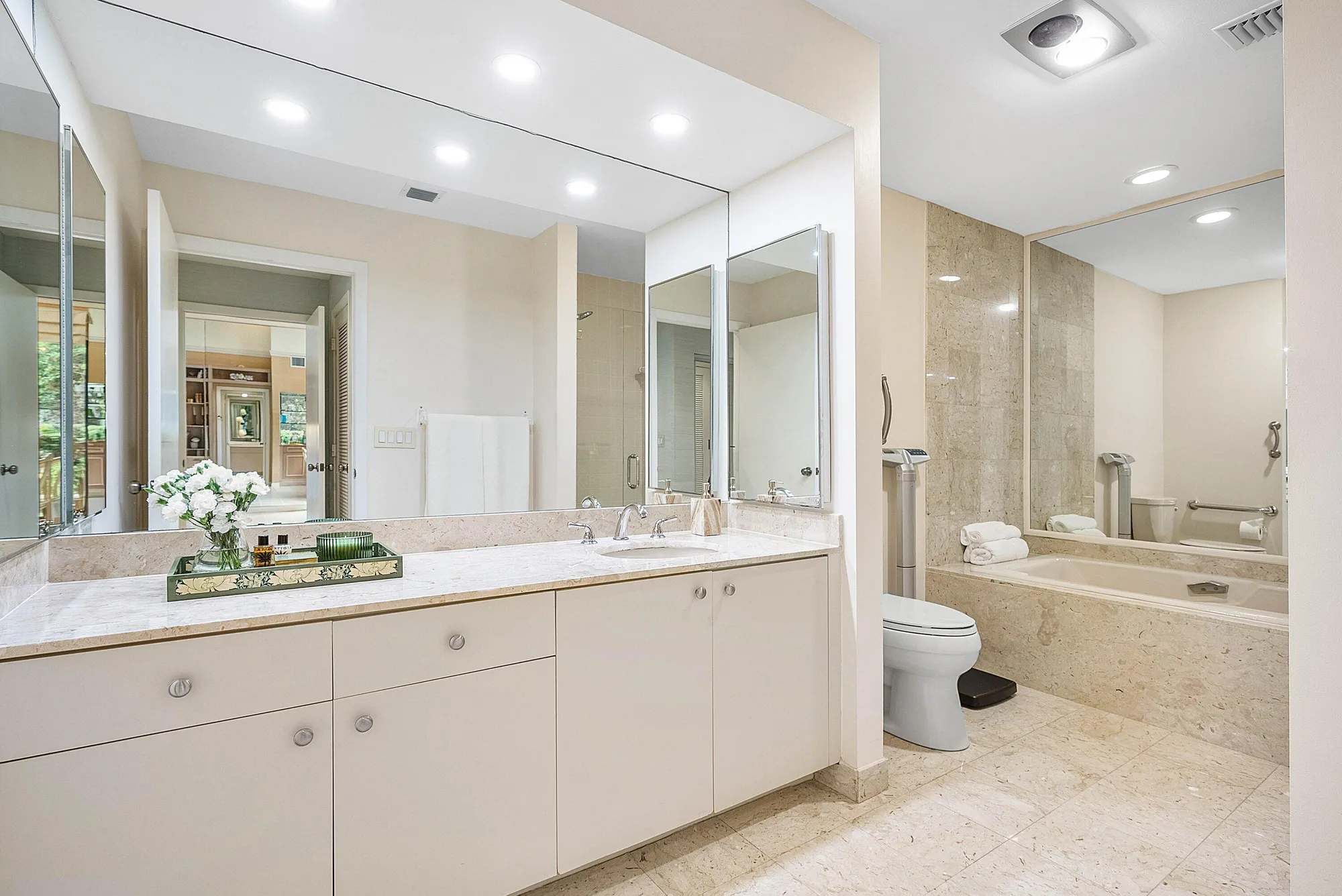 Property Slideshow image 27 of 68 | 14 brentwood dr, Boynton Beach, FL, 33436