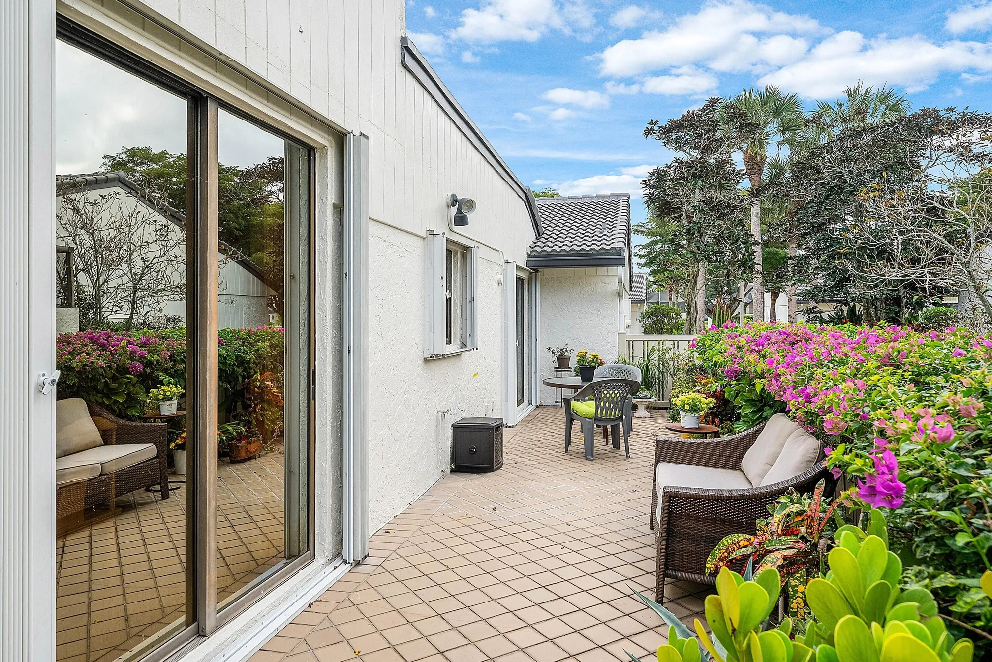 Property Slideshow image 21 of 68 | 14 brentwood dr, Boynton Beach, FL, 33436