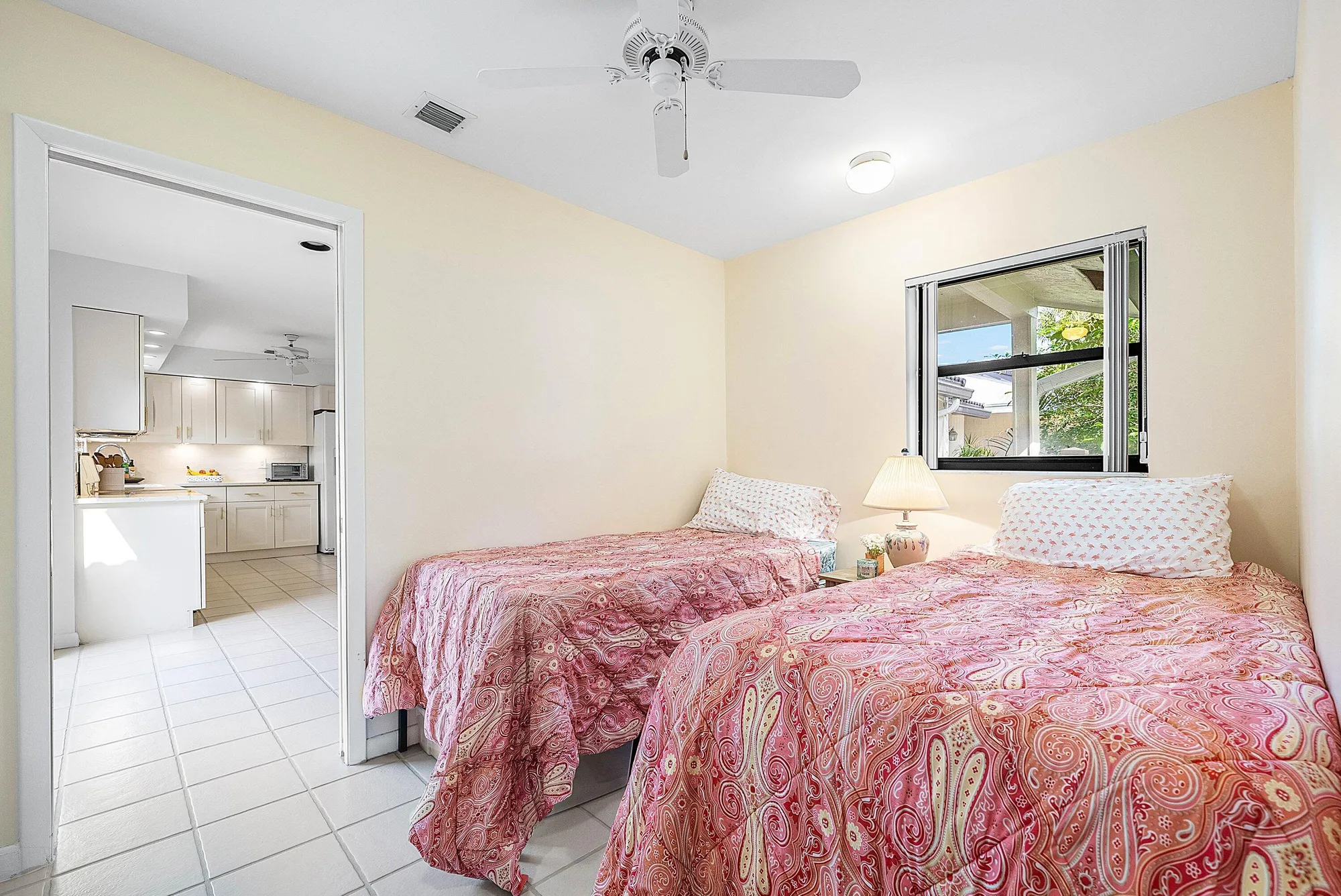 Property Slideshow image 30 of 68 | 14 brentwood dr, Boynton Beach, FL, 33436