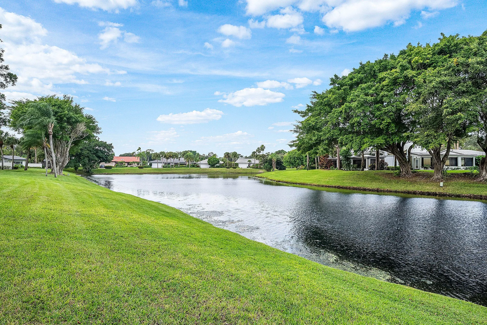 Property Slideshow image 35 of 68 | 14 brentwood dr, Boynton Beach, FL, 33436