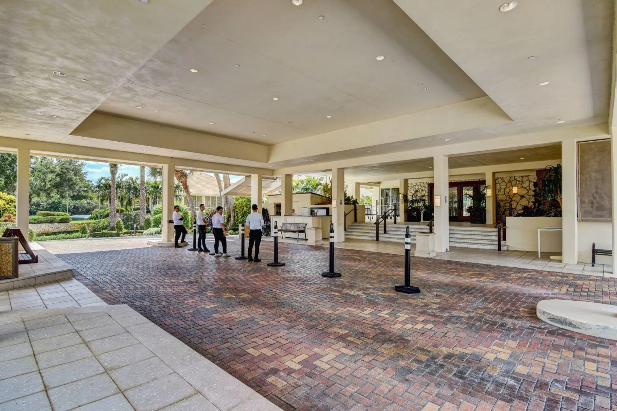 Property Slideshow image 52 of 68 | 14 brentwood dr, Boynton Beach, FL, 33436
