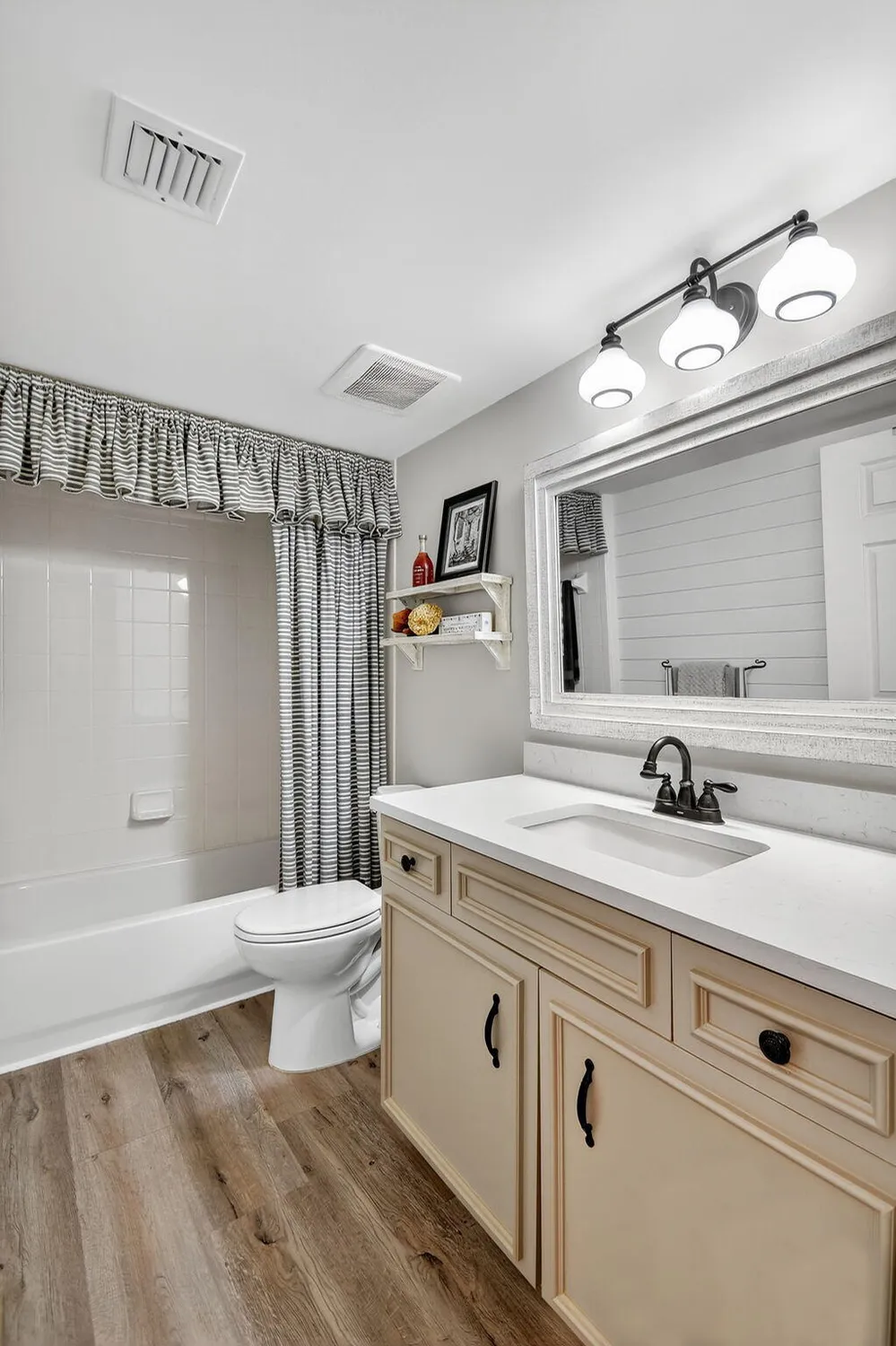 Property Slideshow image 33 of 96 | 5777 gemstone ct apt 407, Boynton Beach, FL, 33437