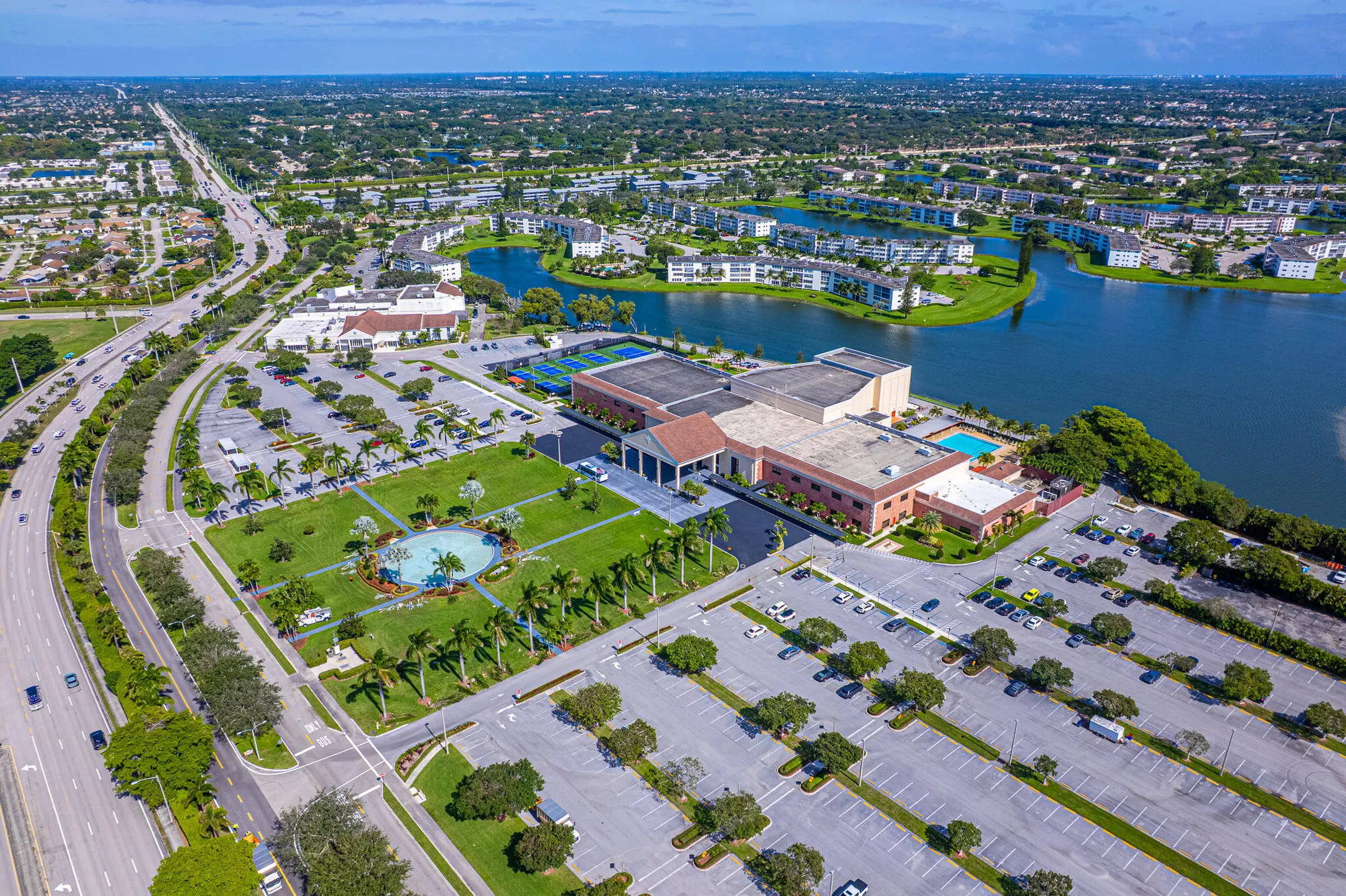 Property Slideshow image 43 of 53 | 482 fanshaw l, Boca Raton, FL, 33434