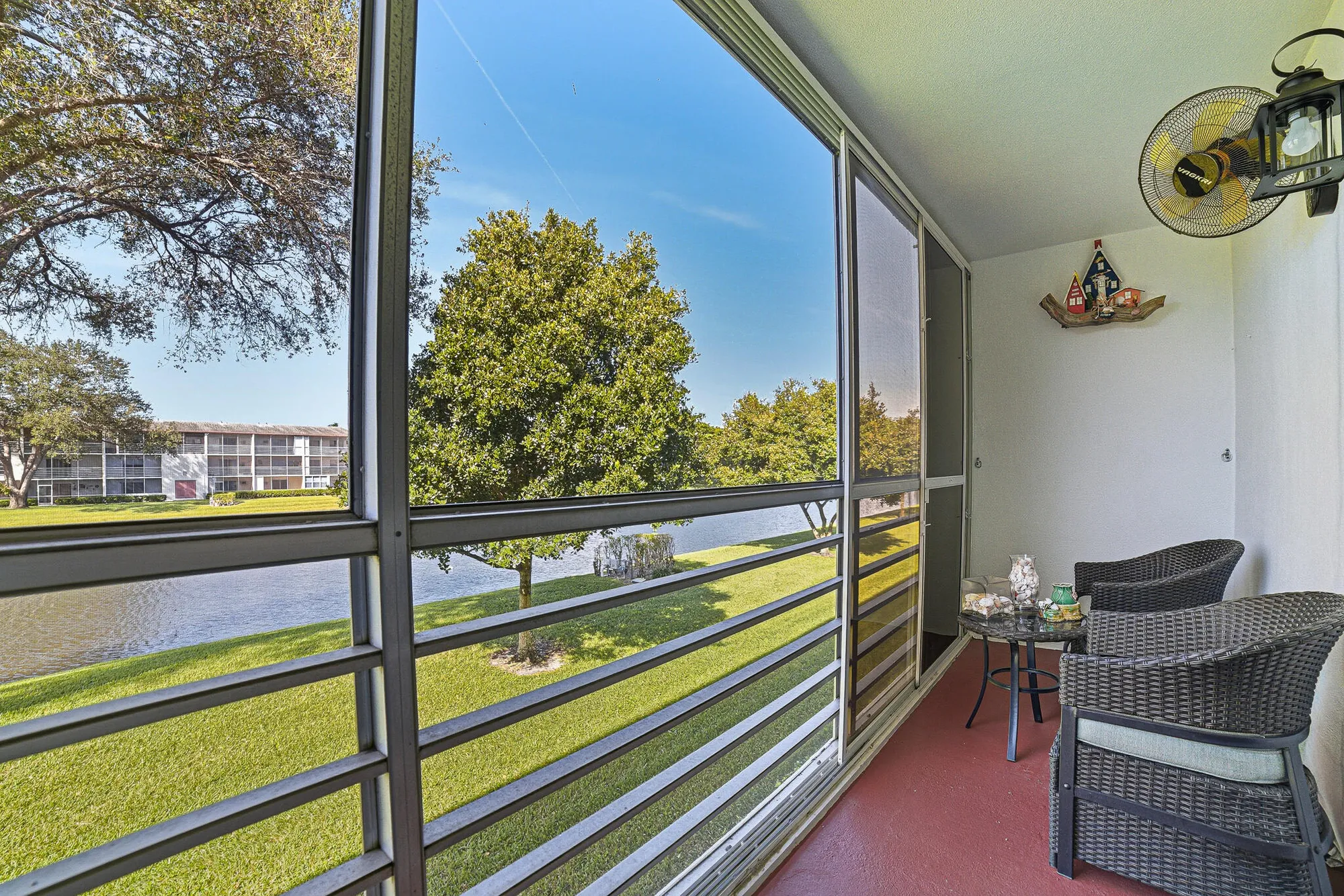 Property Slideshow image 19 of 53 | 482 fanshaw l, Boca Raton, FL, 33434