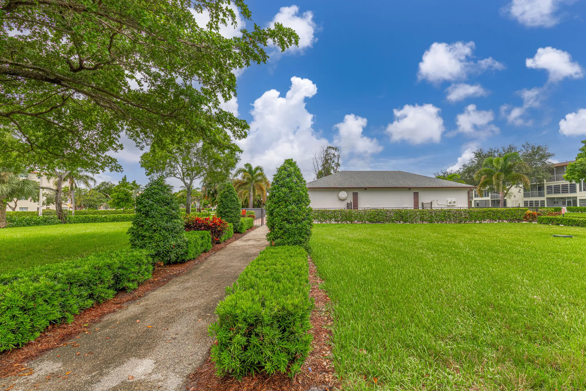 Property Slideshow image 53 of 53 | 482 fanshaw l, Boca Raton, FL, 33434