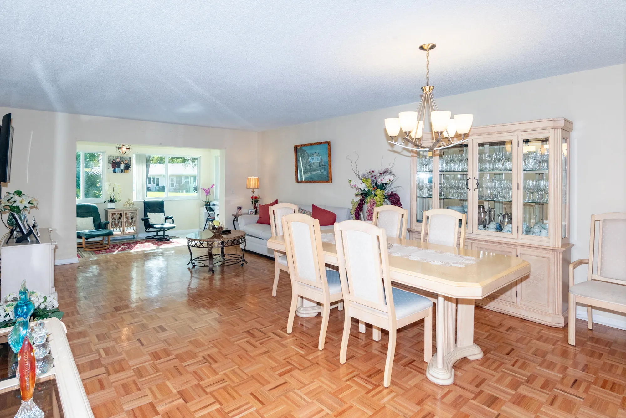 Property Slideshow image 2 of 36 | 460 franconia cir a, Lake Worth, FL, 33467