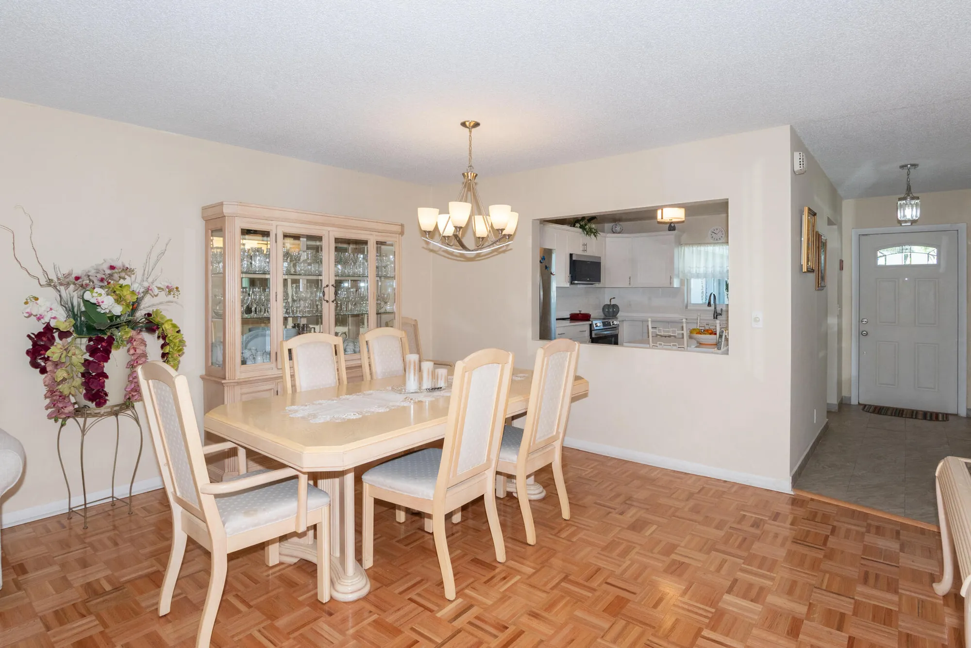 Property Slideshow image 4 of 36 | 460 franconia cir a, Lake Worth, FL, 33467