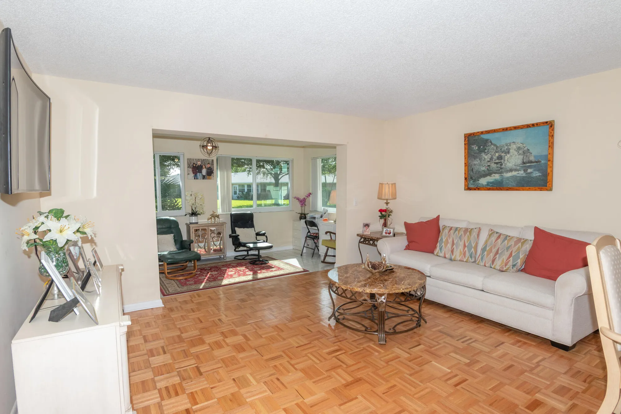 Property Slideshow image 8 of 36 | 460 franconia cir a, Lake Worth, FL, 33467