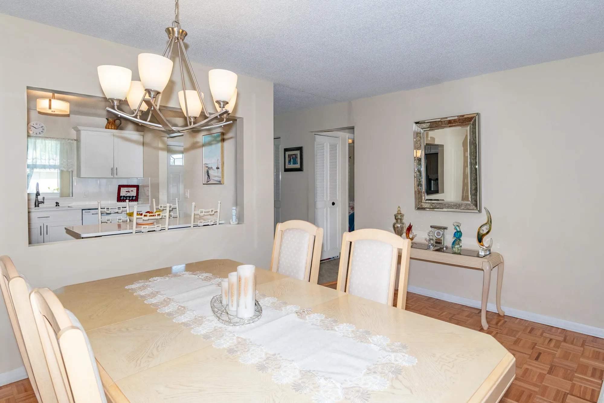 Property Slideshow image 10 of 36 | 460 franconia cir a, Lake Worth, FL, 33467