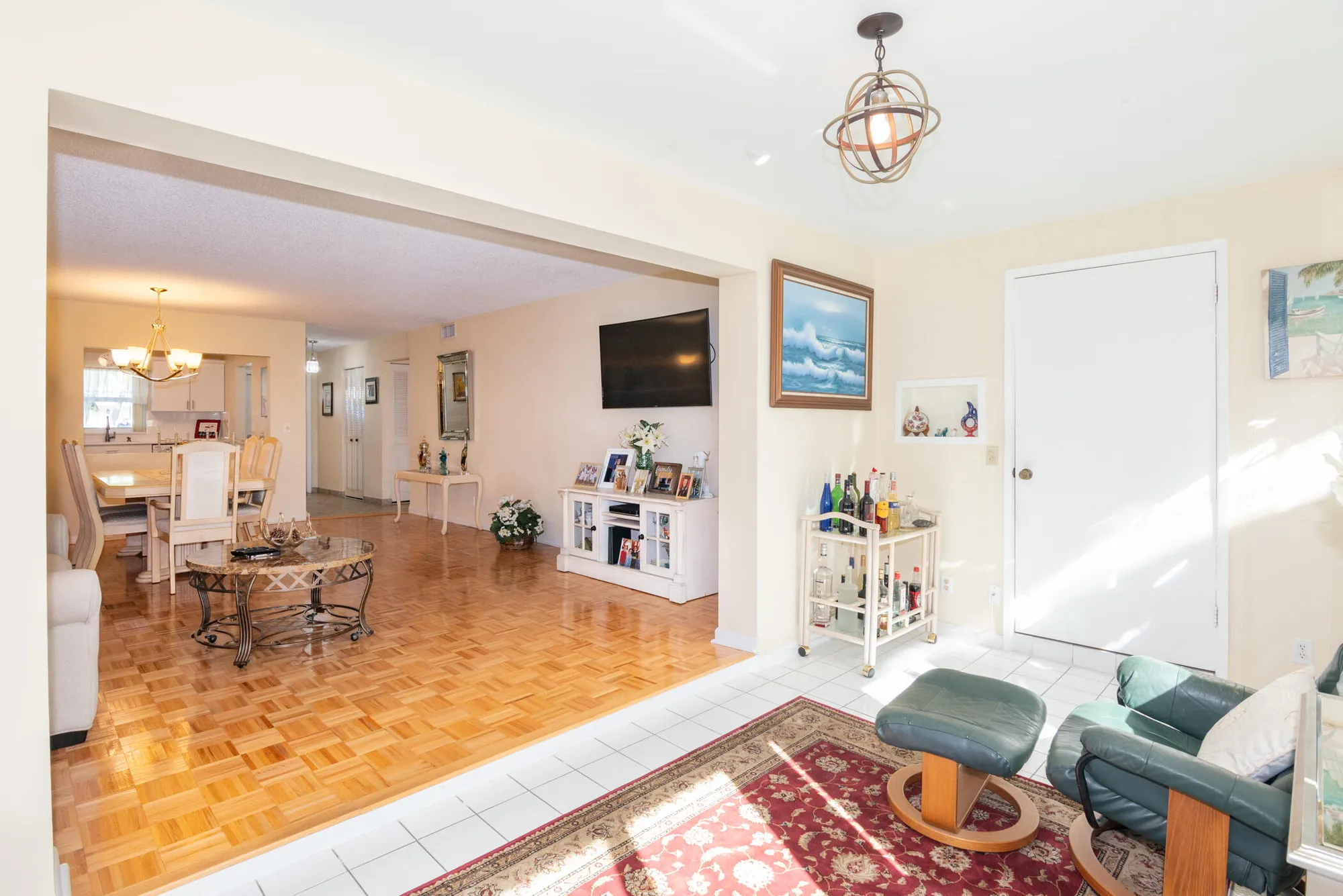 Property Slideshow image 13 of 36 | 460 franconia cir a, Lake Worth, FL, 33467