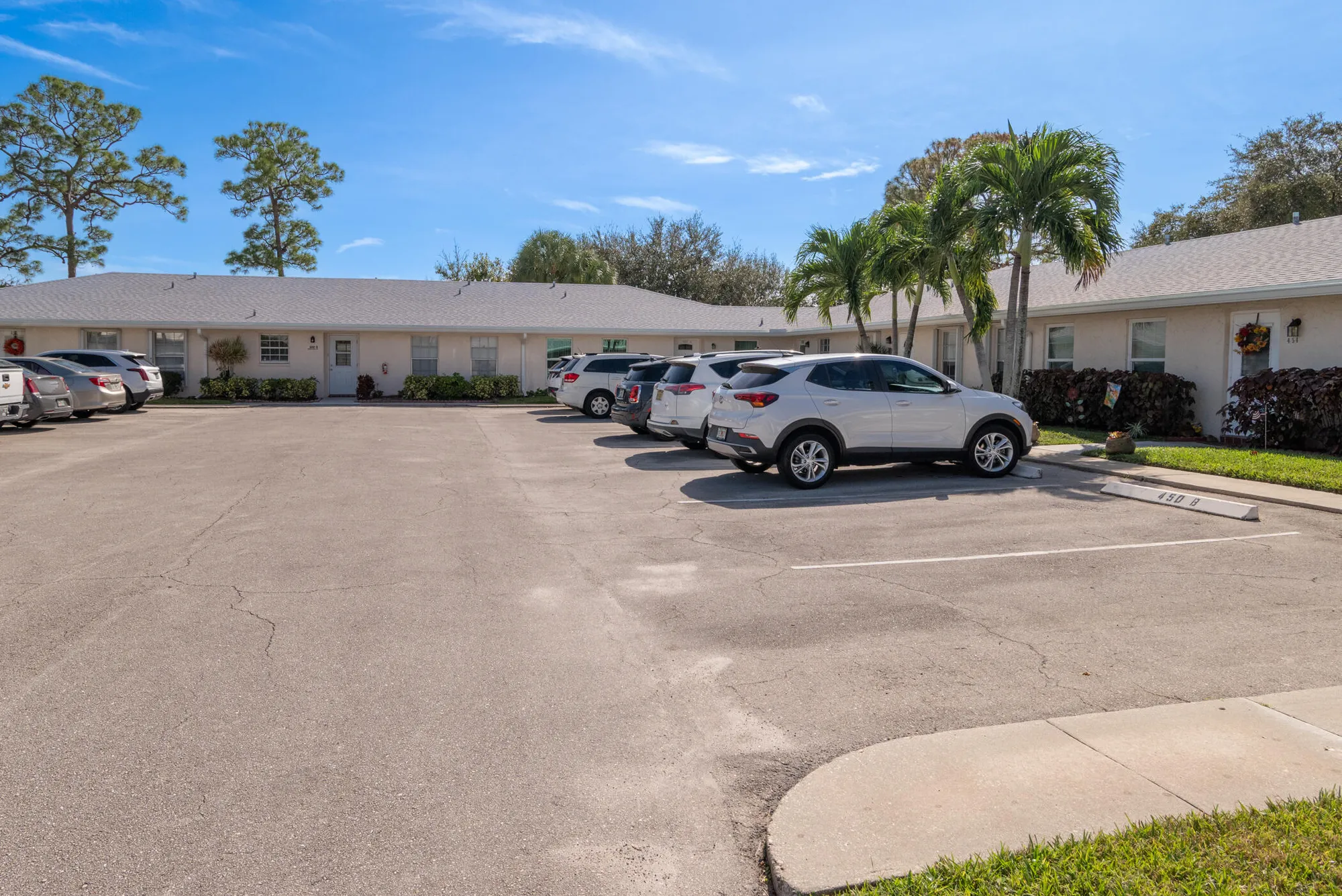 Property Slideshow image 35 of 36 | 460 franconia cir a, Lake Worth, FL, 33467