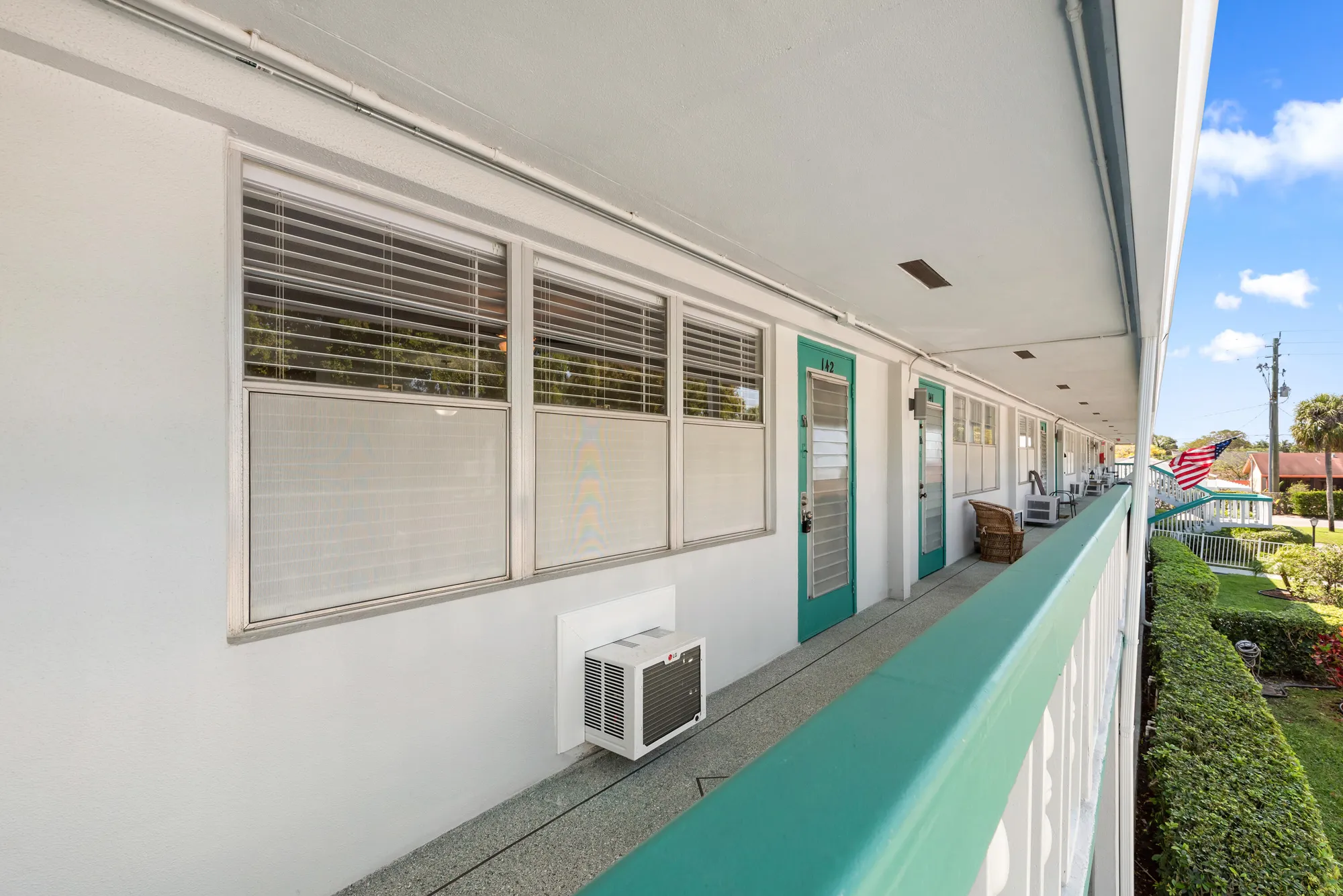 Property Slideshow image 14 of 25 | 142 ventnor i i, Deerfield Beach, FL, 33442