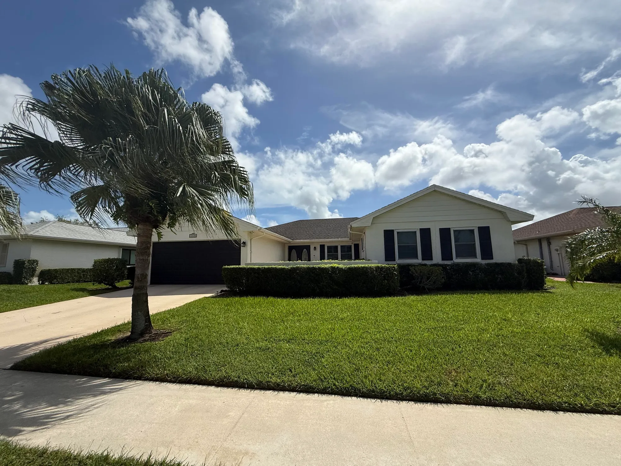 Property Slideshow image 17 of 17 | 10684 greentrail dr, Boynton Beach, FL, 33436