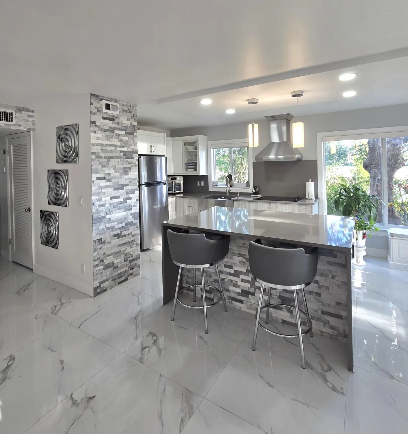 Property Slideshow image 16 of 83 | 114 greenbrier c c, West Palm Beach, FL, 33417