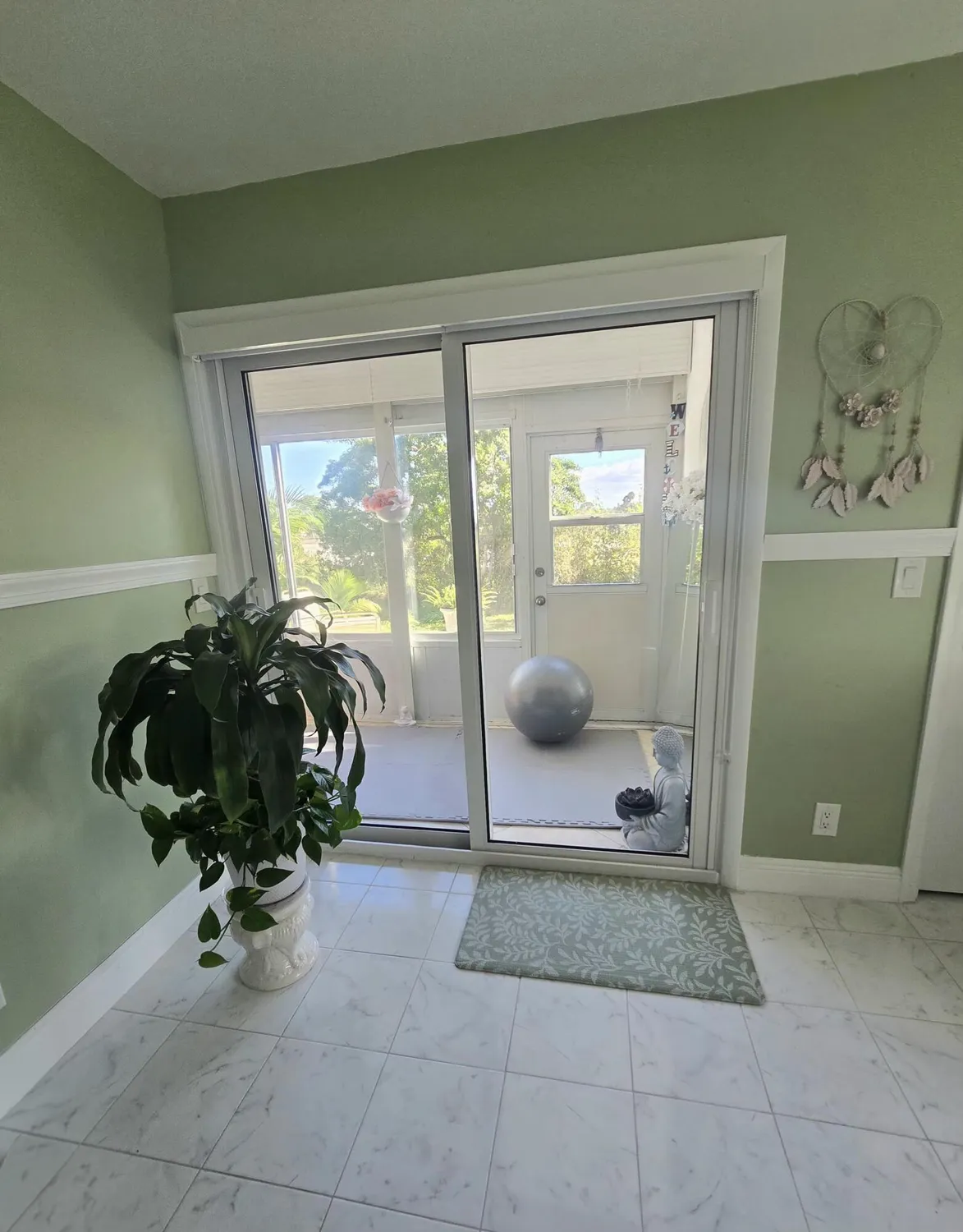 Property Slideshow image 47 of 83 | 114 greenbrier c c, West Palm Beach, FL, 33417