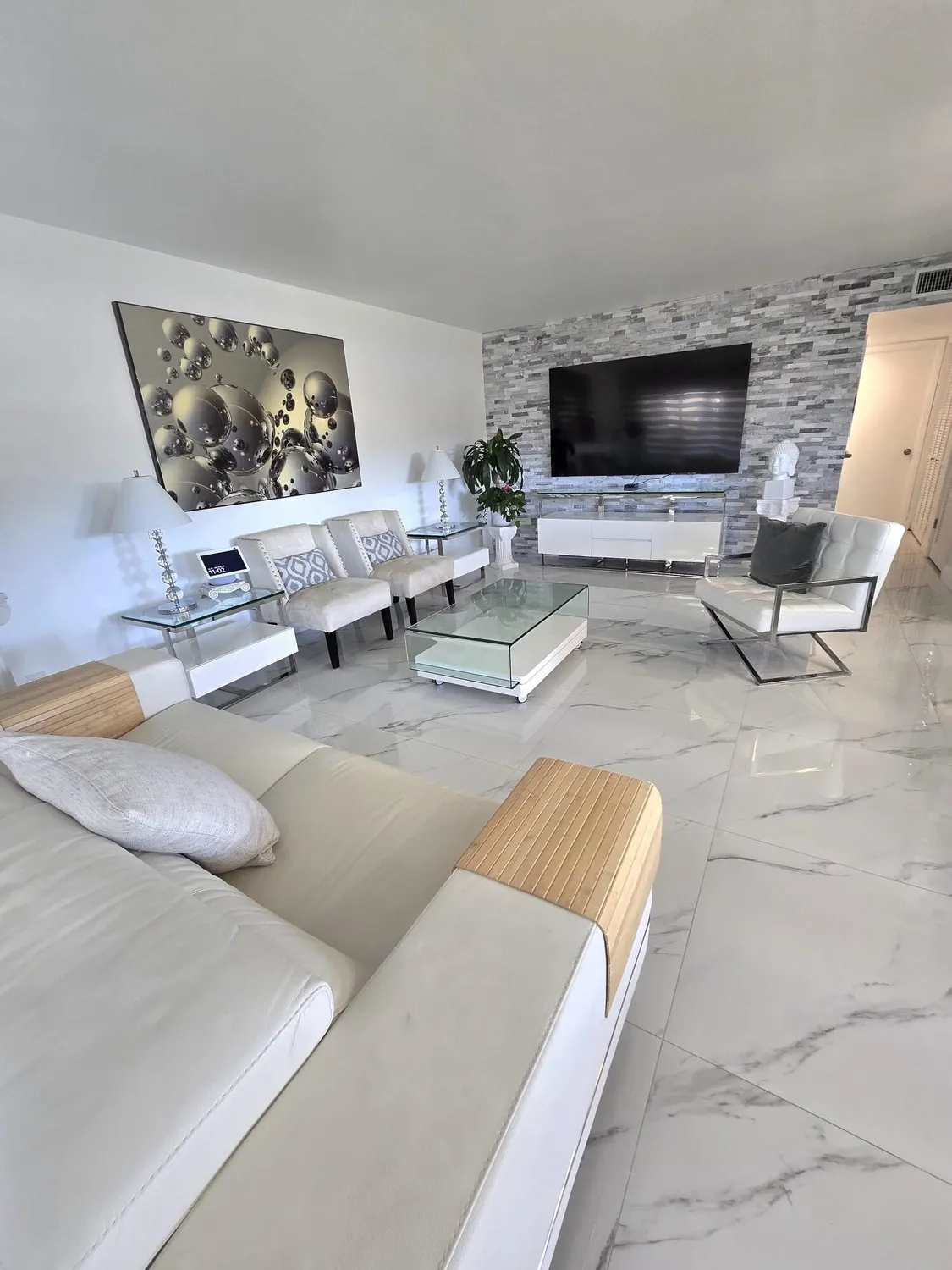 Property Slideshow image 33 of 83 | 114 greenbrier c c, West Palm Beach, FL, 33417