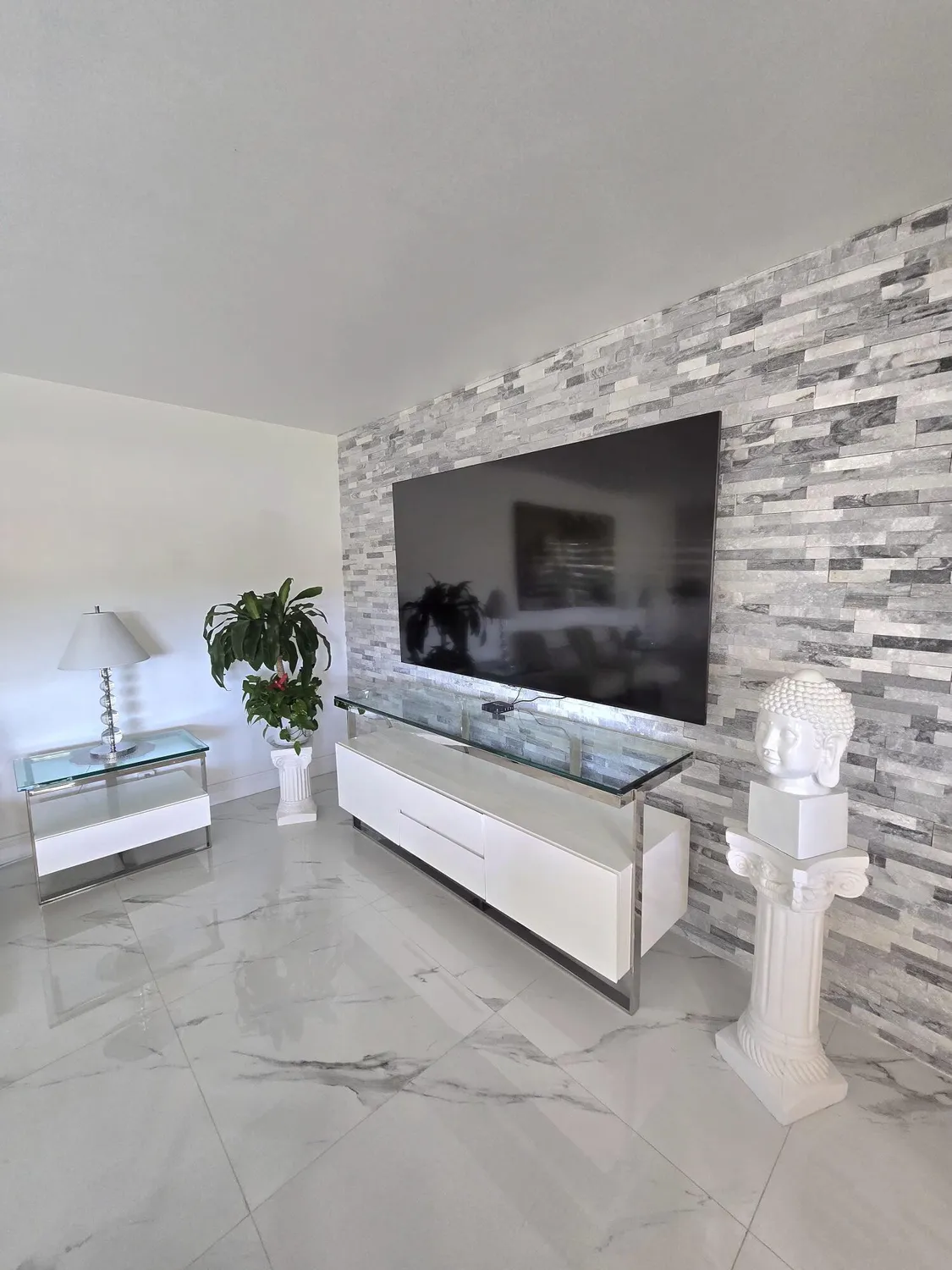 Property Slideshow image 34 of 83 | 114 greenbrier c c, West Palm Beach, FL, 33417