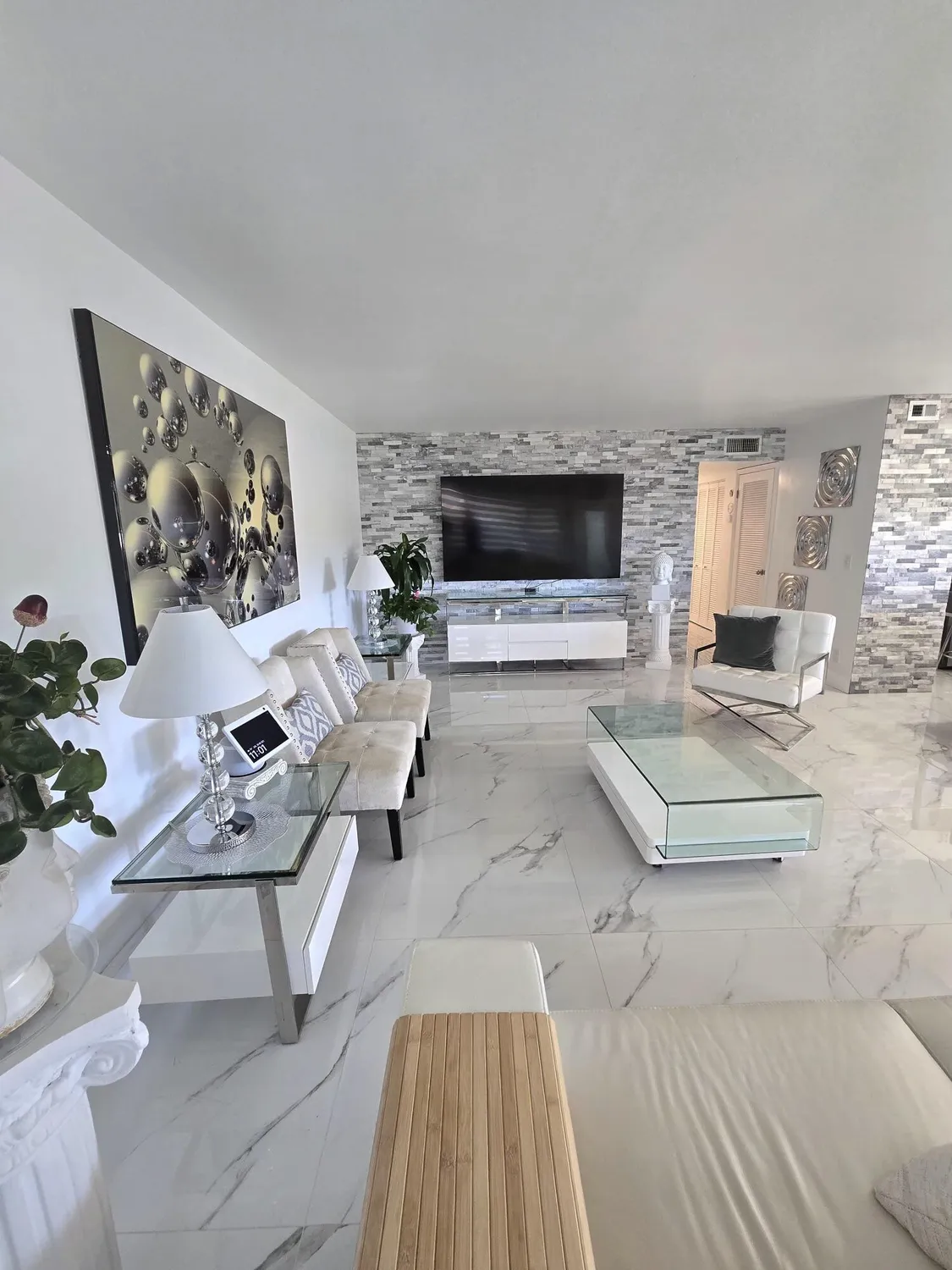 Property Slideshow image 36 of 83 | 114 greenbrier c c, West Palm Beach, FL, 33417