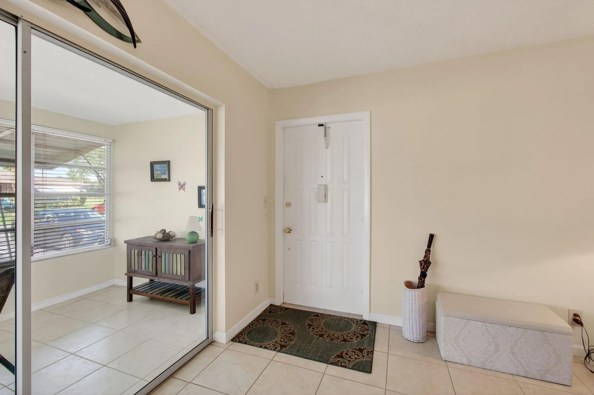 Property Slideshow image 4 of 46 | 1225 club dr b, Delray Beach, FL, 33445