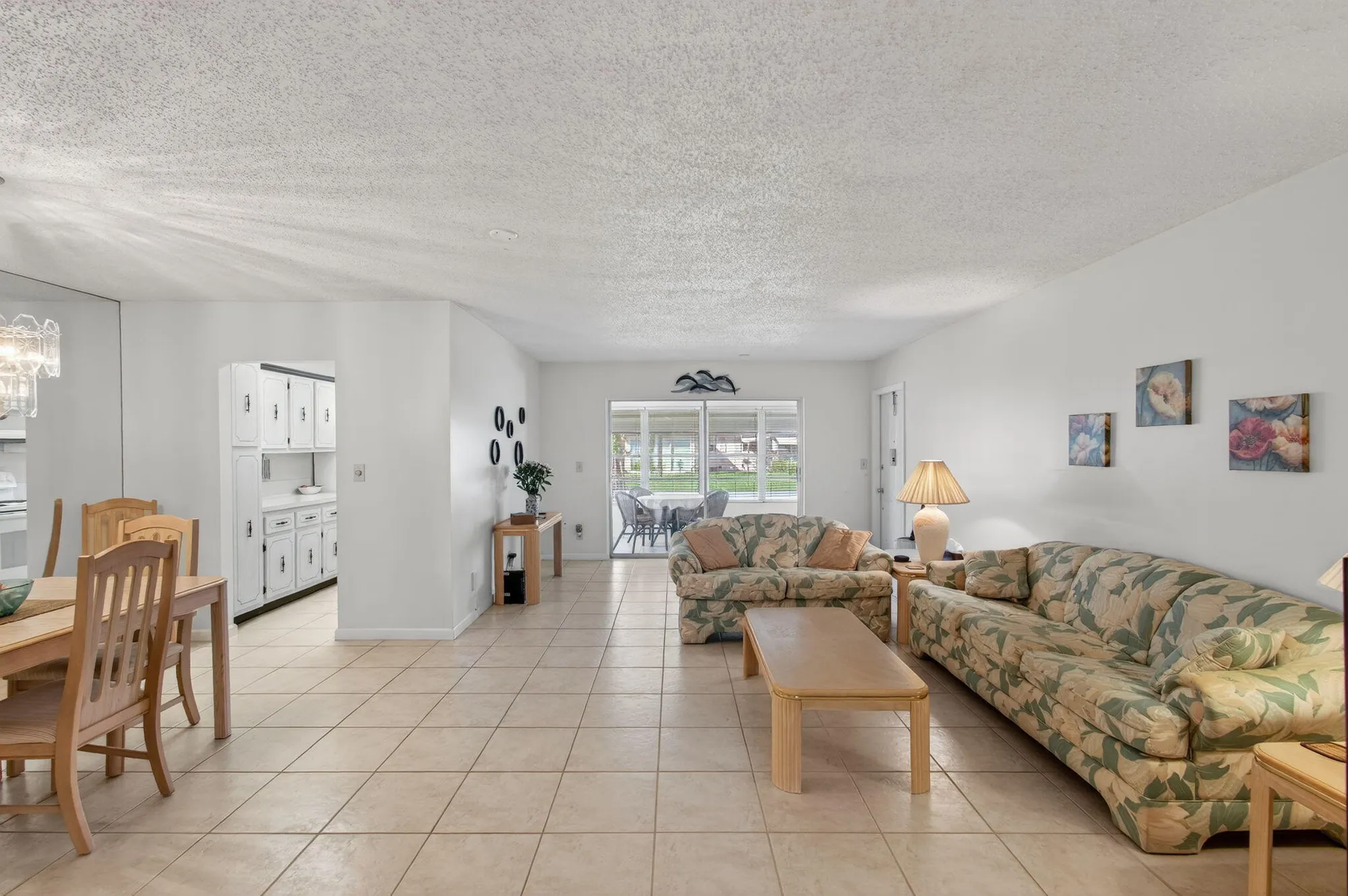 Property Slideshow image 10 of 46 | 1225 club dr b, Delray Beach, FL, 33445