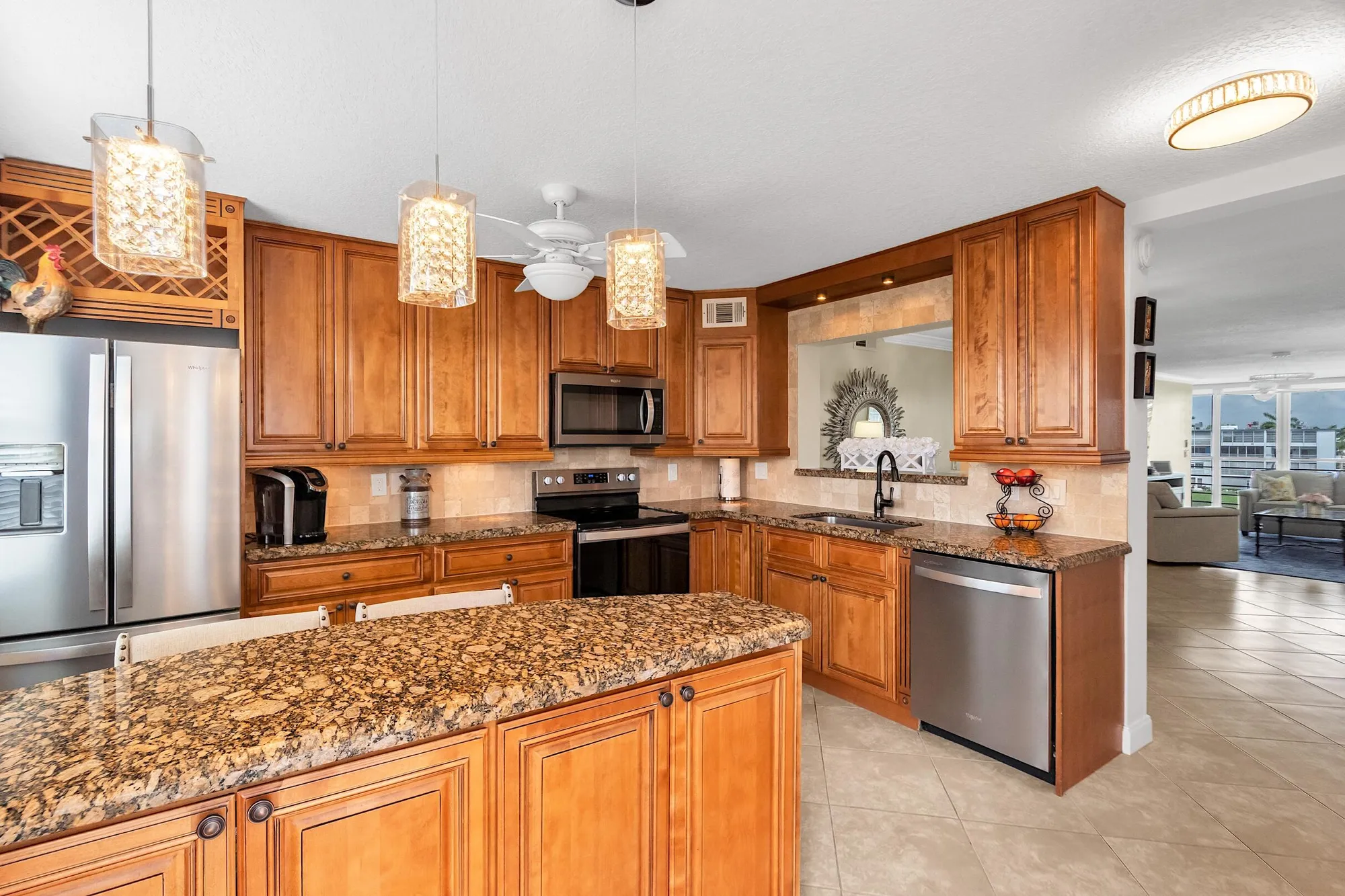 Property Slideshow image 4 of 59 | 4090 guildford e unit e, Boca Raton, FL, 33434