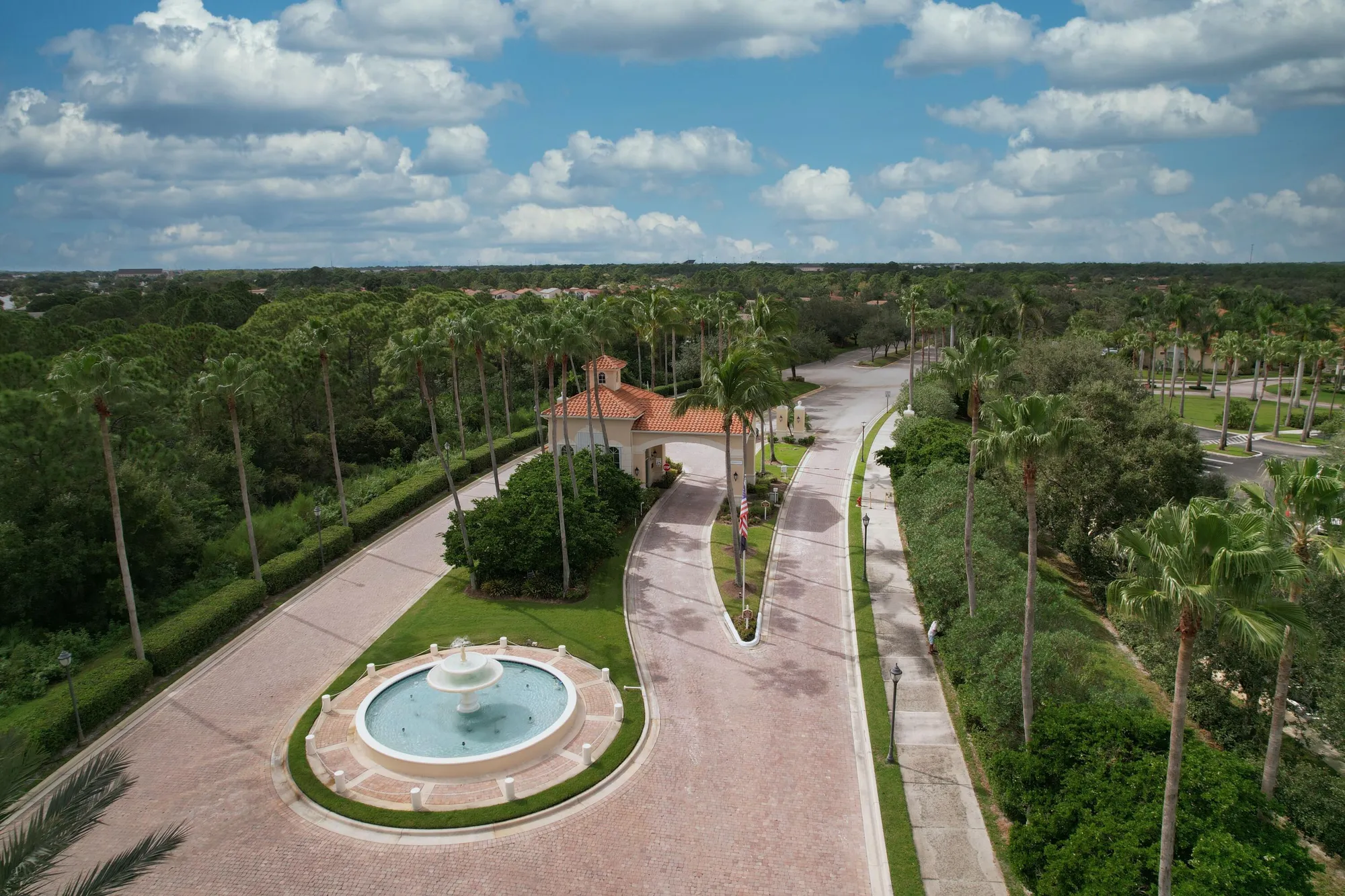 Property Slideshow image 35 of 68 | 302 nw toscane trl, Port Saint Lucie, FL, 34986