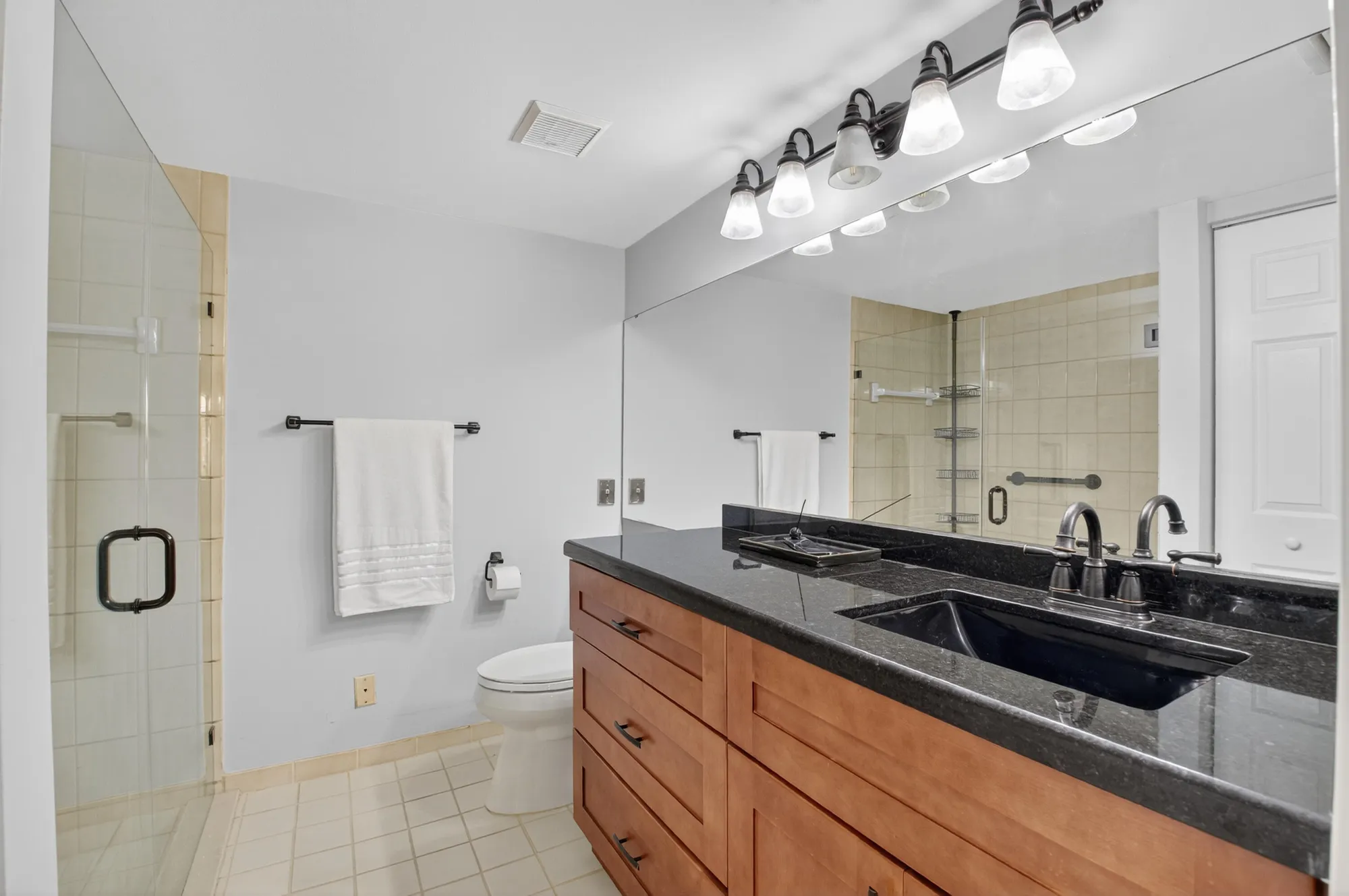 Property Slideshow image 21 of 47 | 9777 sills dr 103, Boynton Beach, FL, 33437