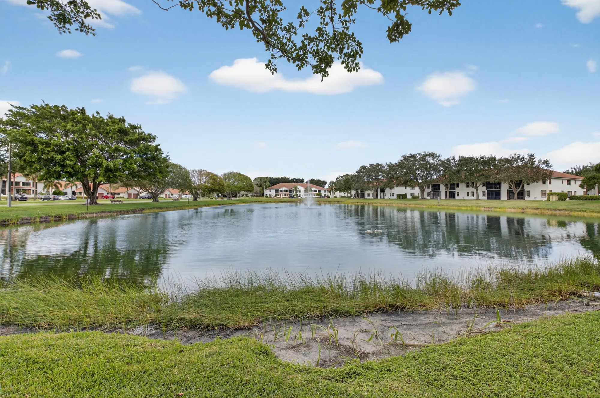 Property Slideshow image 31 of 47 | 9777 sills dr 103, Boynton Beach, FL, 33437