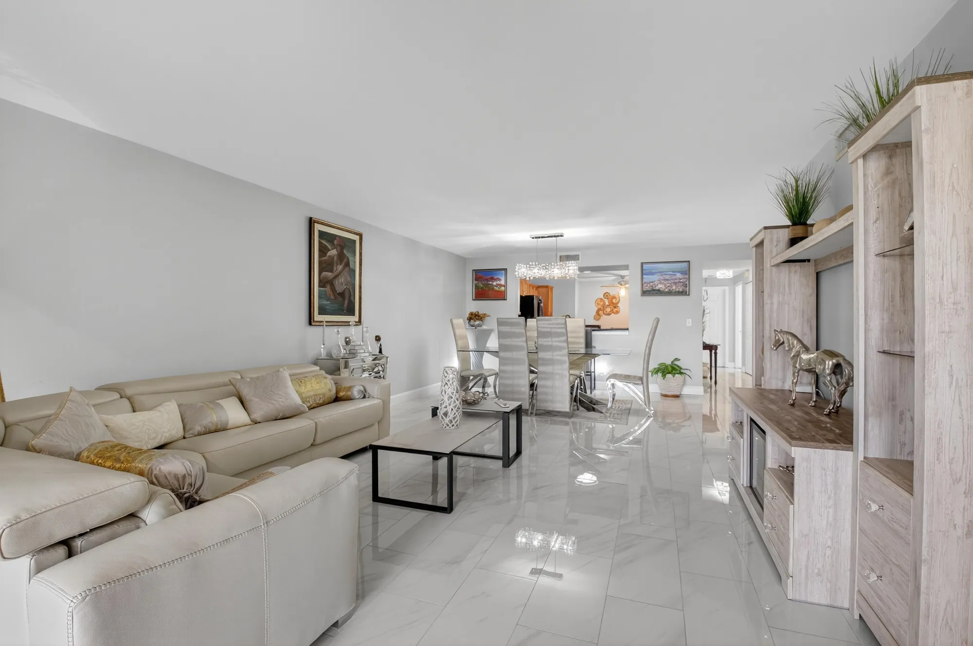 Property Slideshow image 16 of 47 | 9777 sills dr 103, Boynton Beach, FL, 33437