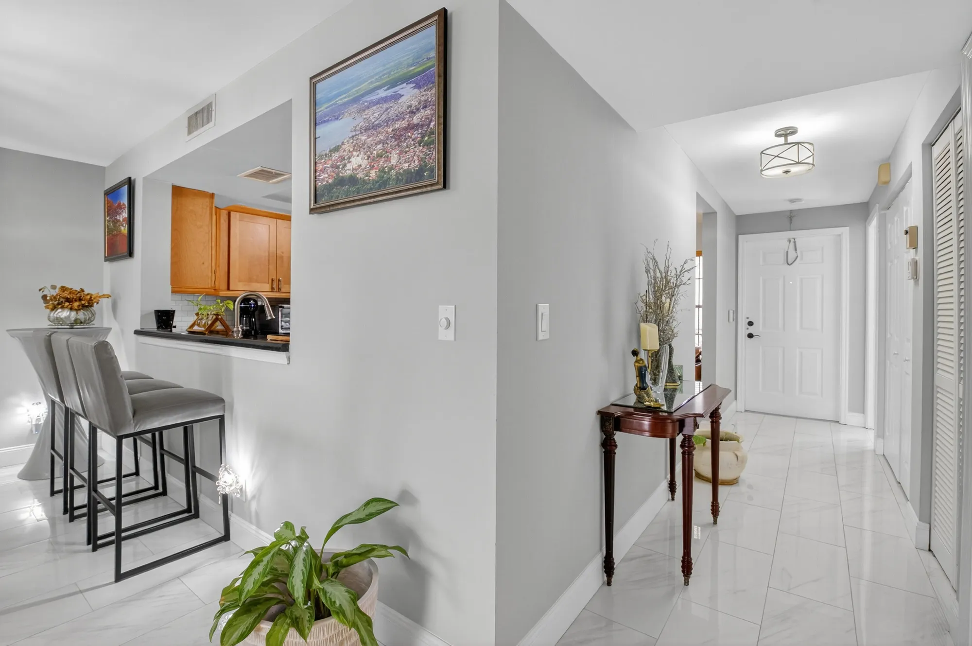 Property Slideshow image 11 of 47 | 9777 sills dr 103, Boynton Beach, FL, 33437