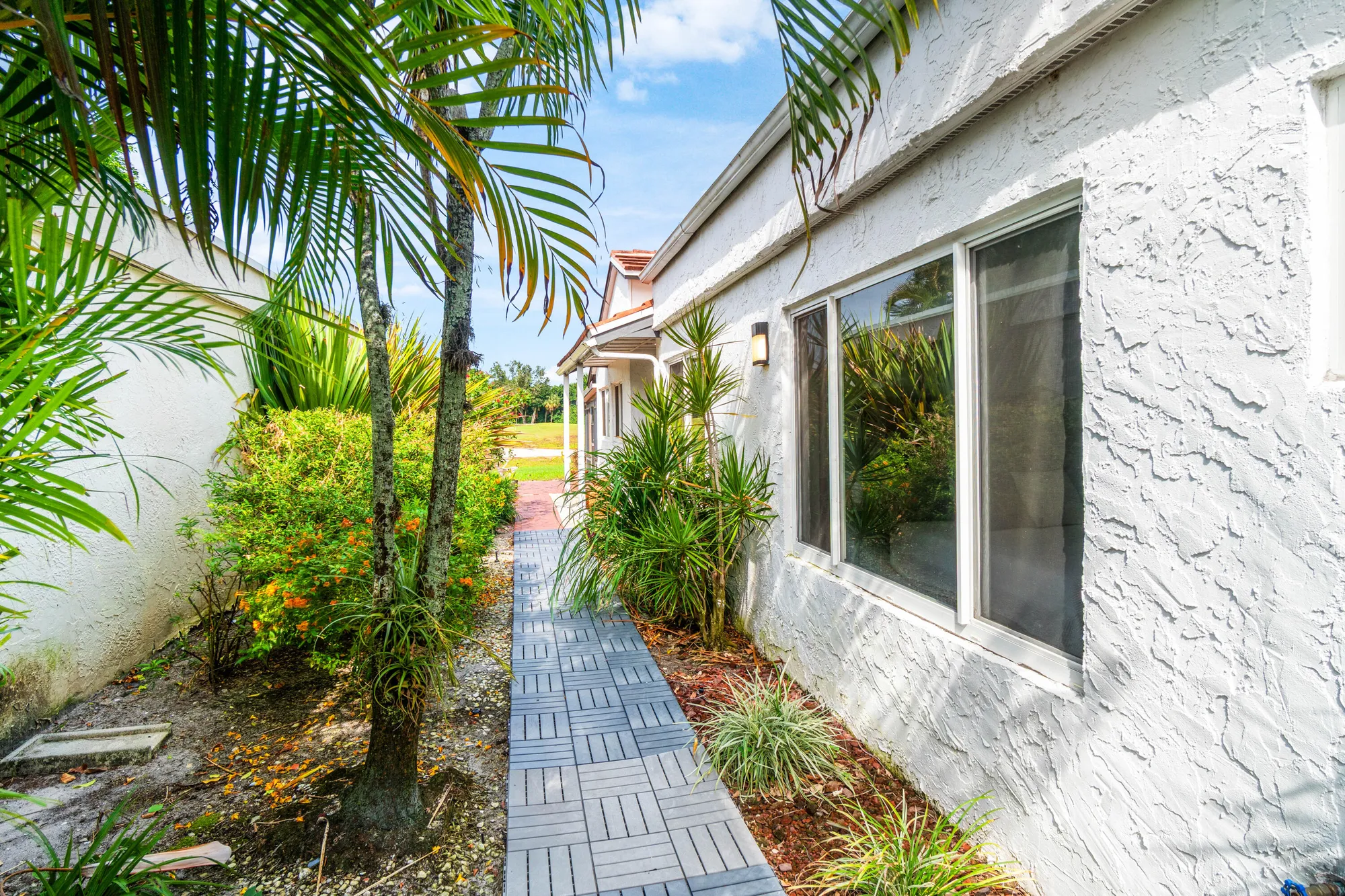 Property Slideshow image 3 of 44 | 5695 ainsley ct, Boynton Beach, FL, 33437