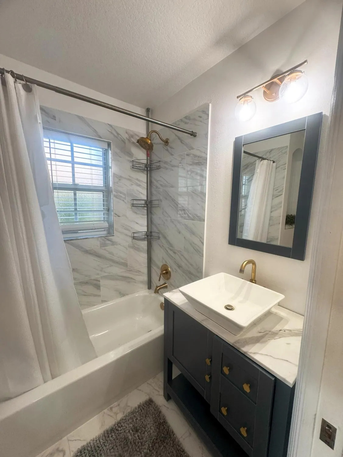 Property Slideshow image 19 of 39 | 532 sw indian key dr, Port Saint Lucie, FL, 34986