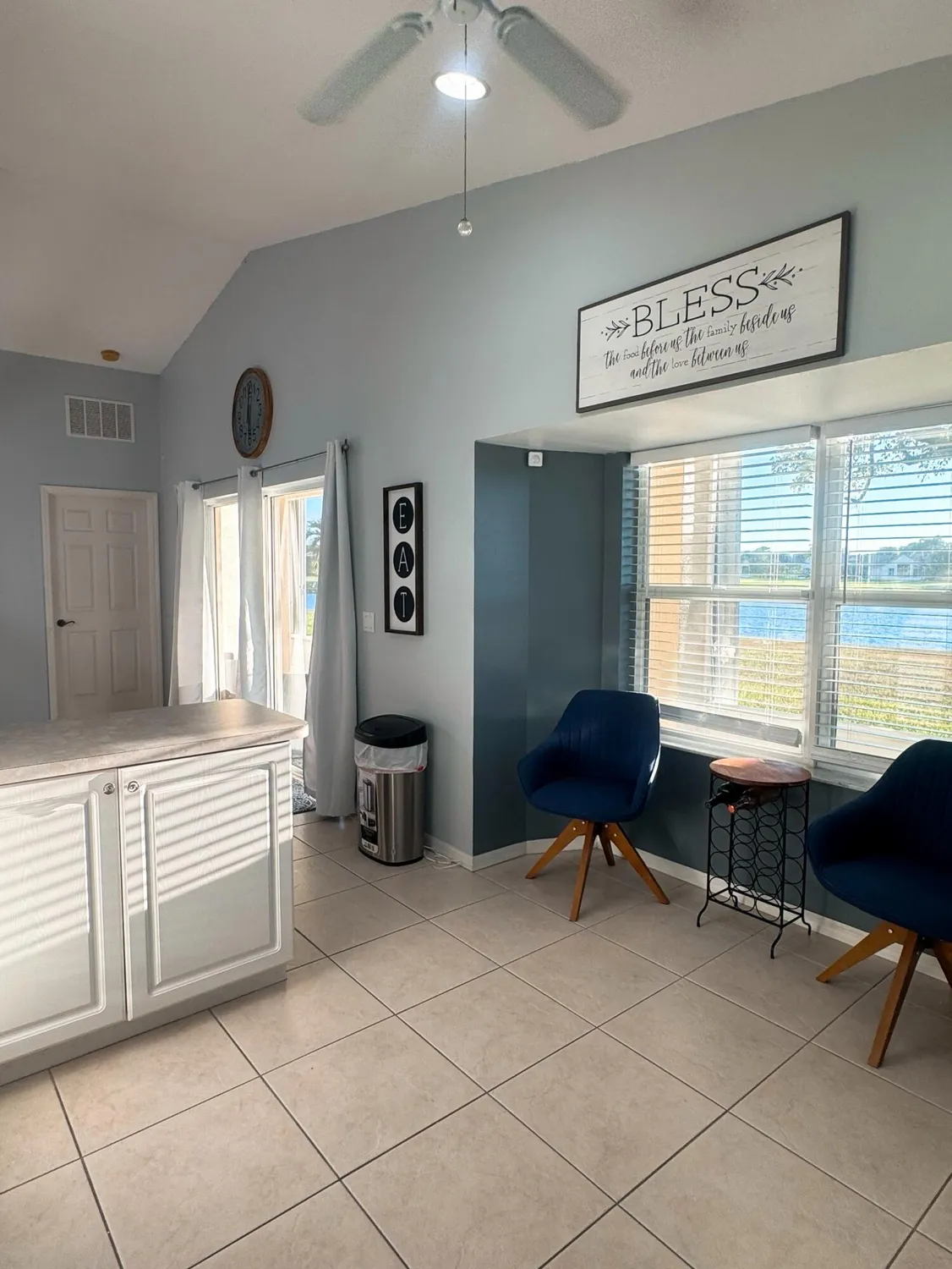 Property Slideshow image 29 of 39 | 532 sw indian key dr, Port Saint Lucie, FL, 34986