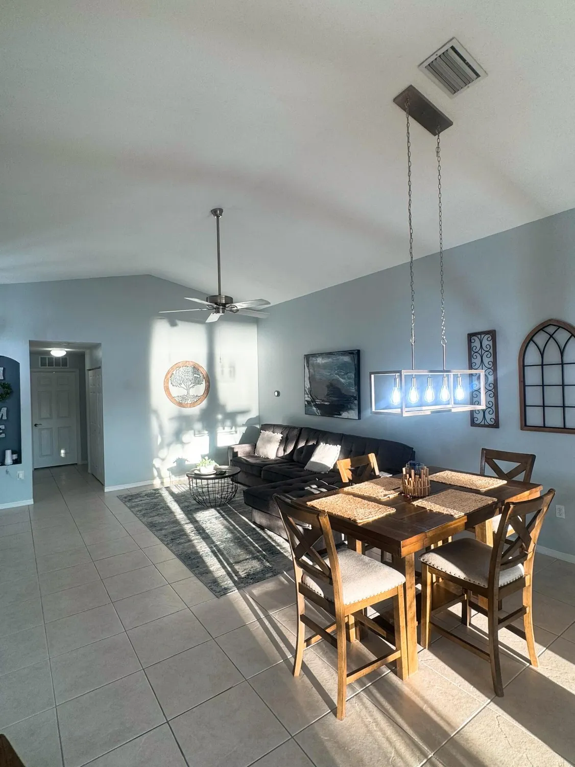 Property Slideshow image 32 of 39 | 532 sw indian key dr, Port Saint Lucie, FL, 34986