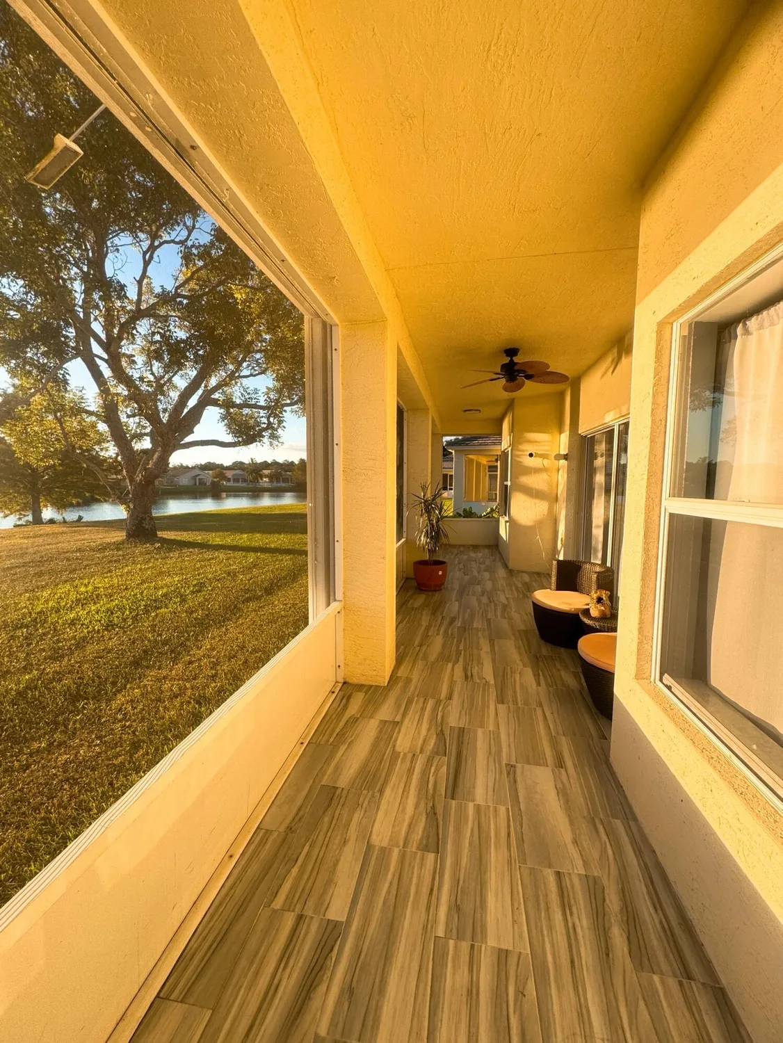 Property Slideshow image 10 of 39 | 532 sw indian key dr, Port Saint Lucie, FL, 34986