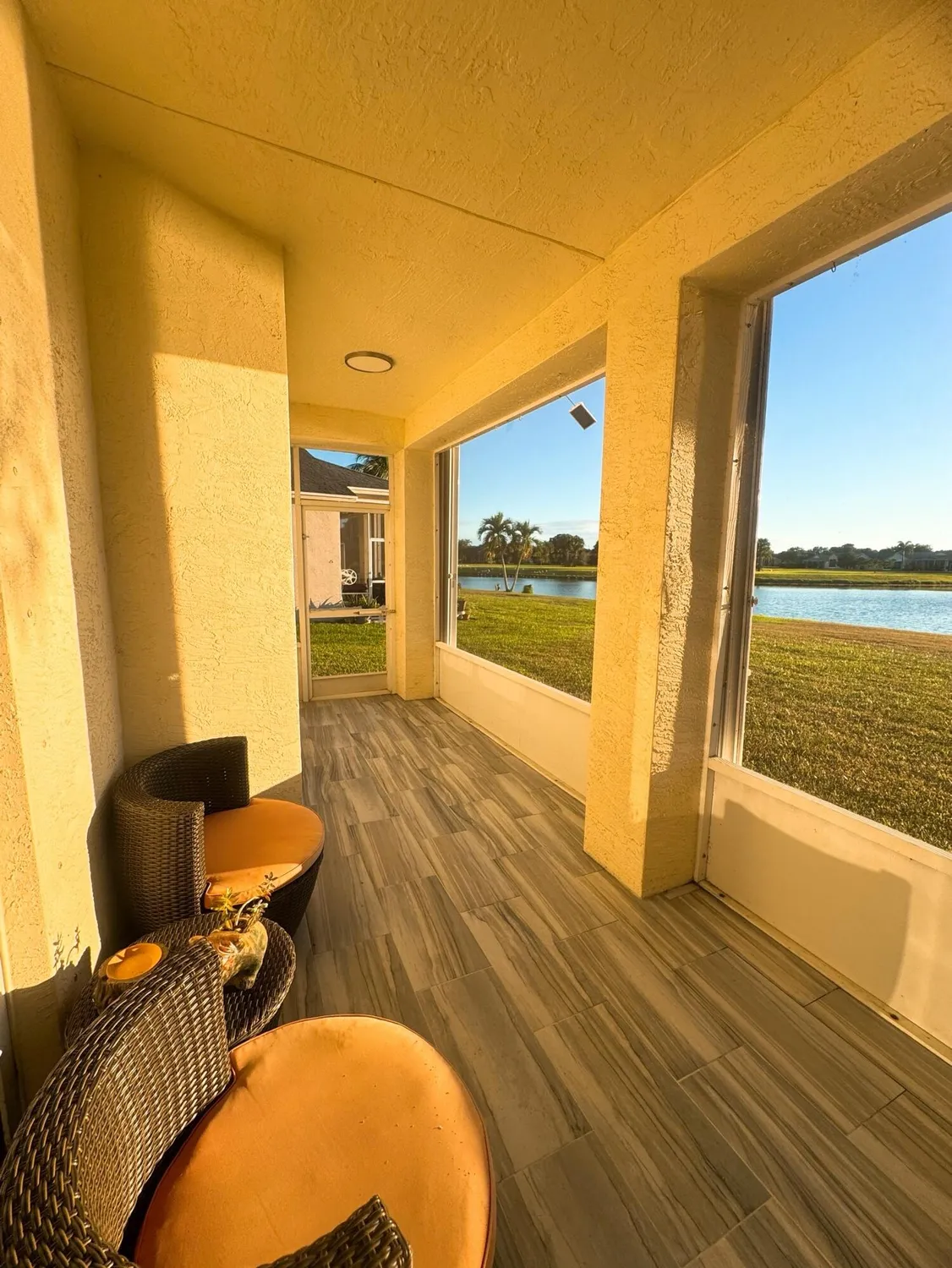 Property Slideshow image 9 of 39 | 532 sw indian key dr, Port Saint Lucie, FL, 34986