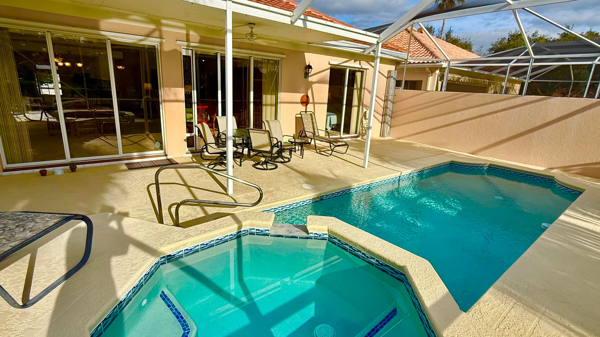 Property Slideshow image 23 of 67 | 2603 muskegon way, West Palm Beach, FL, 33411