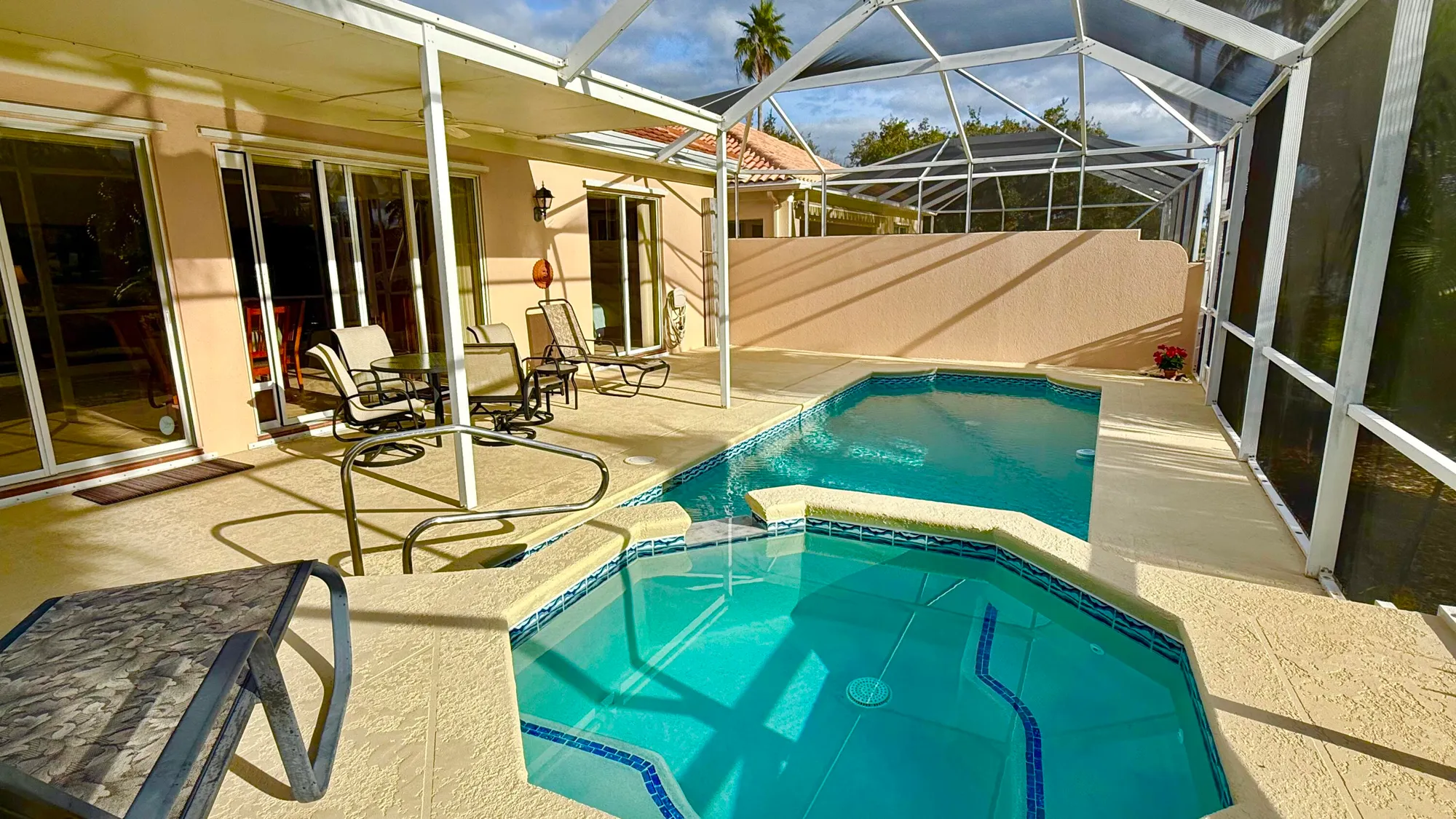 Property Slideshow image 22 of 67 | 2603 muskegon way, West Palm Beach, FL, 33411