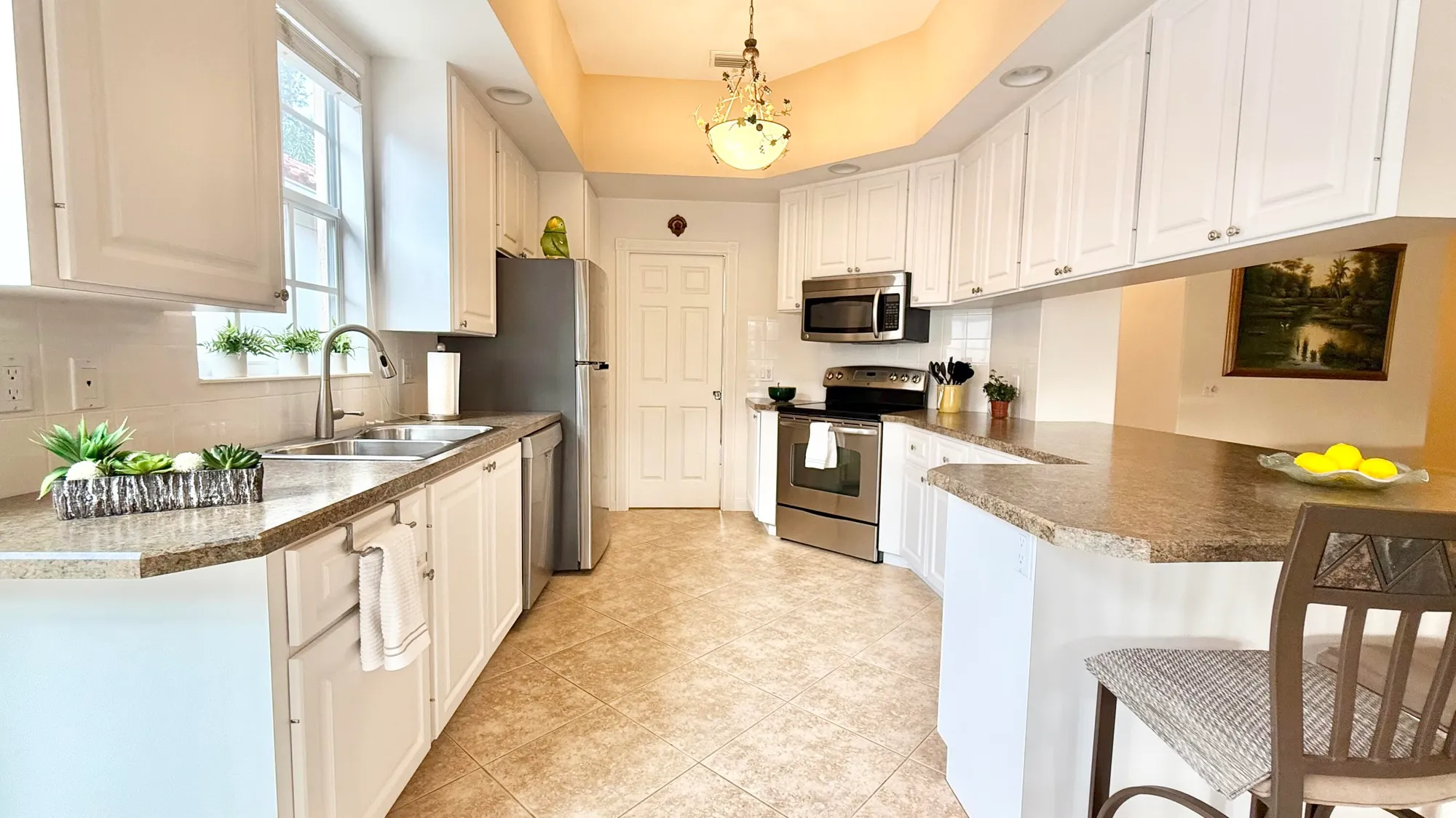 Property Slideshow image 7 of 67 | 2603 muskegon way, West Palm Beach, FL, 33411